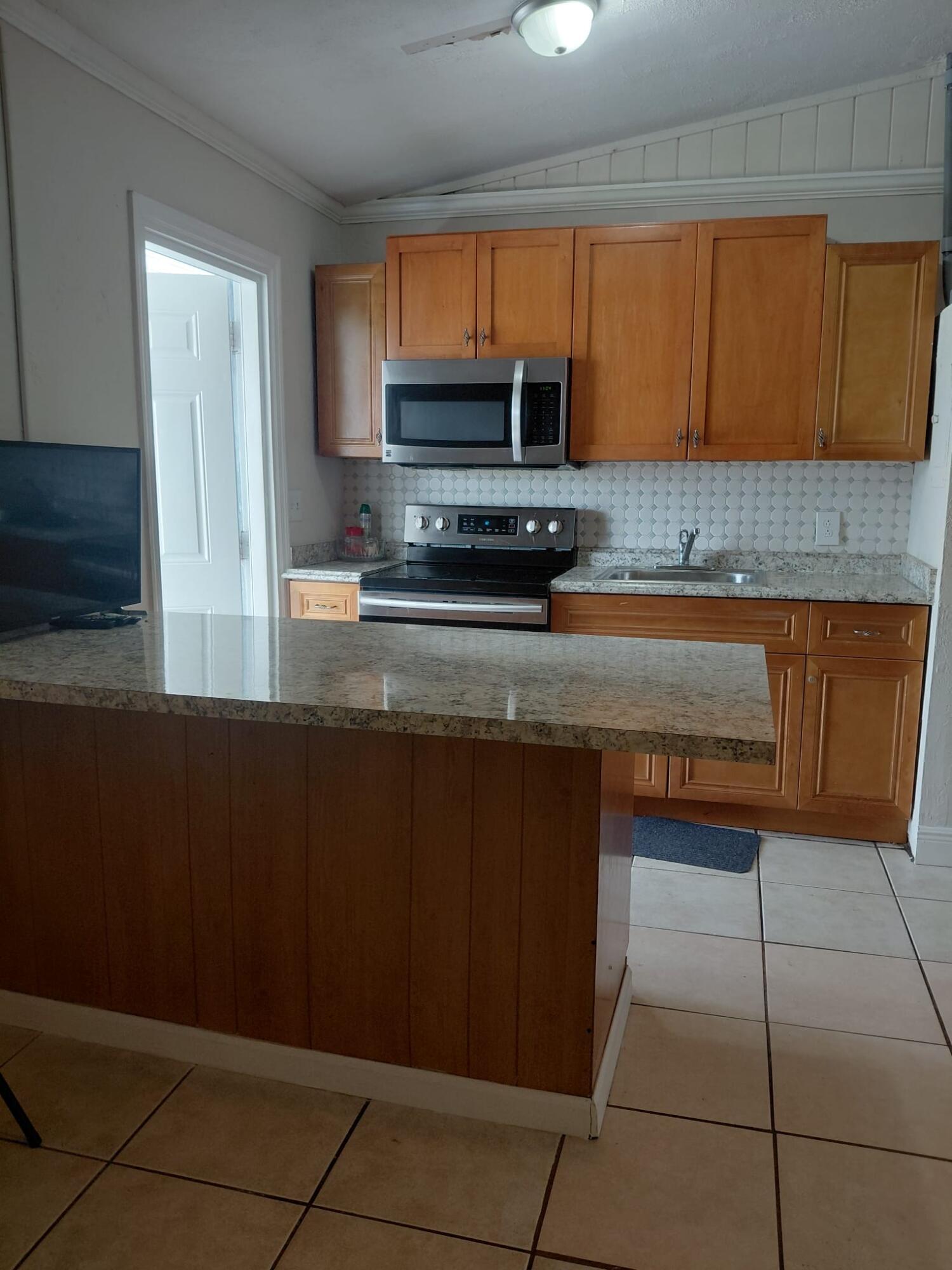 4610 Belvedere #Unit 2, Haverhill FL 33415