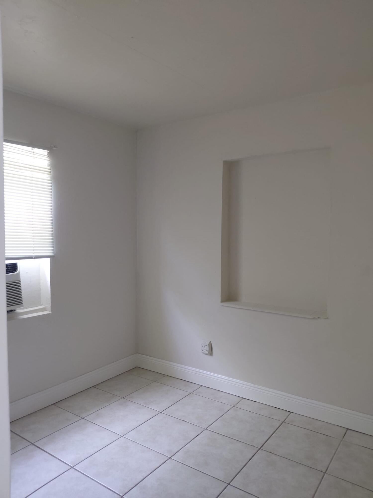 4610 Belvedere #Unit 2, Haverhill FL 33415