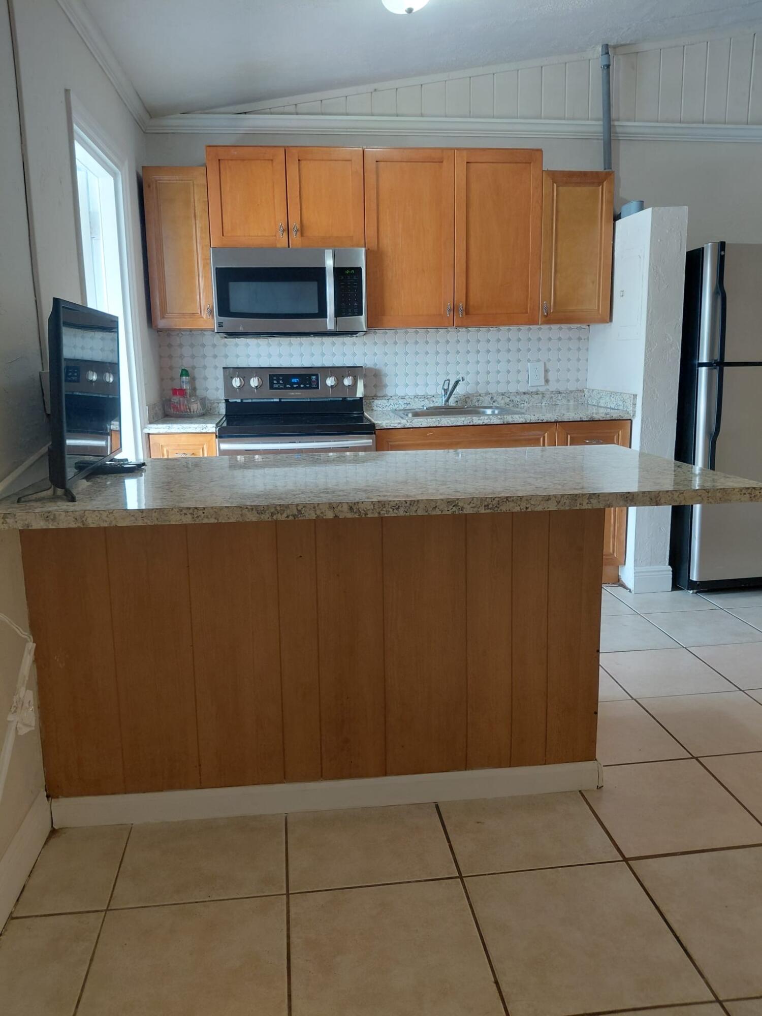 4610 Belvedere #Unit 2, Haverhill FL 33415