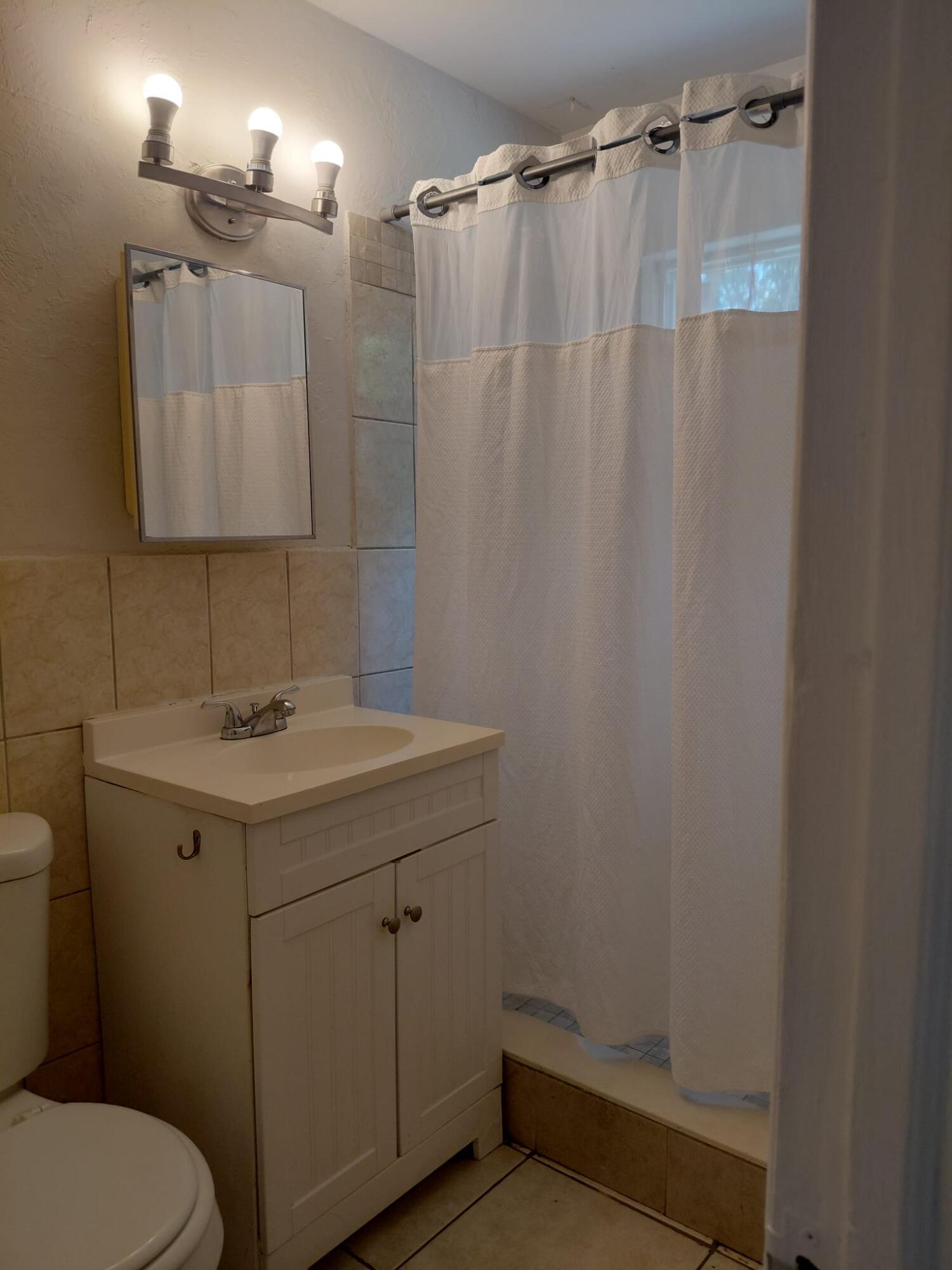 4610 Belvedere #Unit 2, Haverhill FL 33415