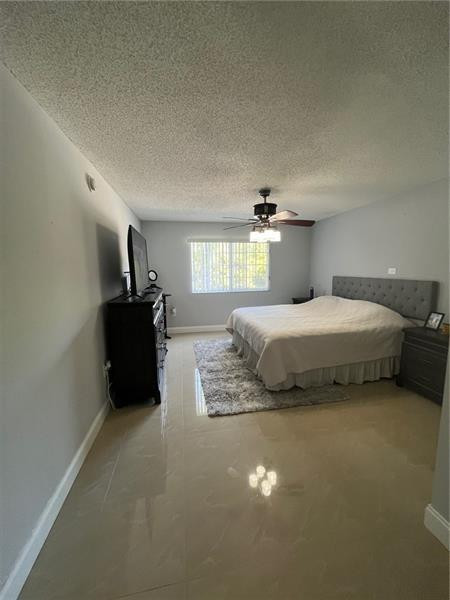 5051 WILES #207, Coconut Creek FL 33073