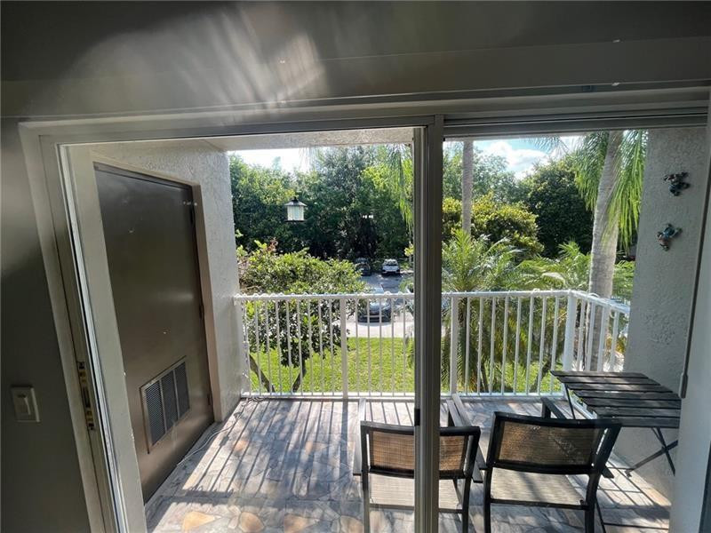 5051 WILES #207, Coconut Creek FL 33073