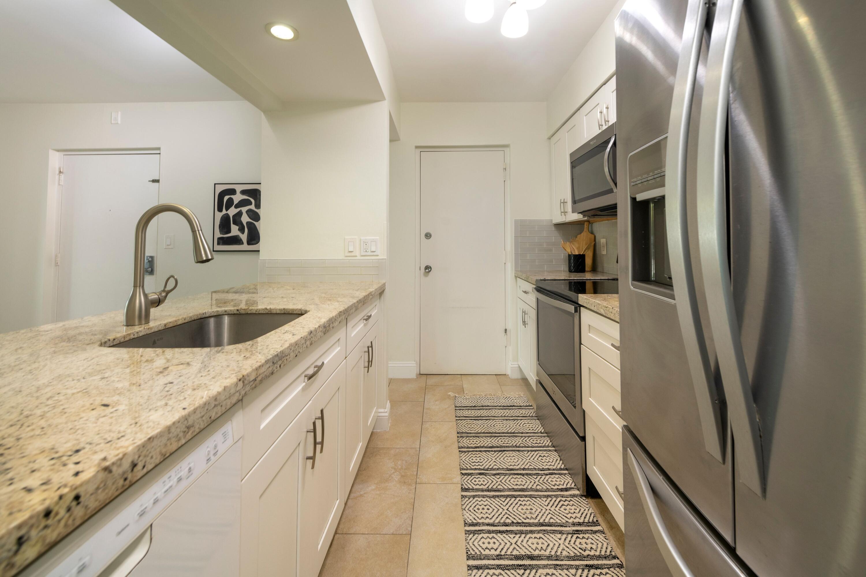900 RIVER REACH #104, Fort Lauderdale FL 33315