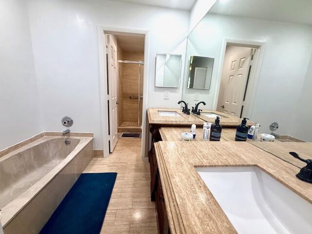 7508 LA PAZ #202, Boca Raton FL 33433