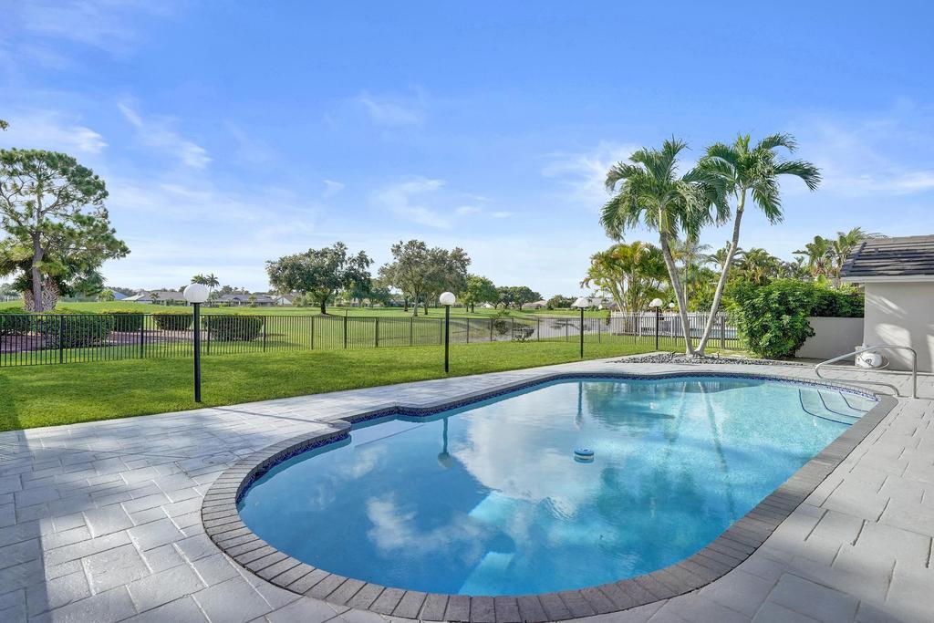 10875 Boca Woods, Boca Raton FL 33428