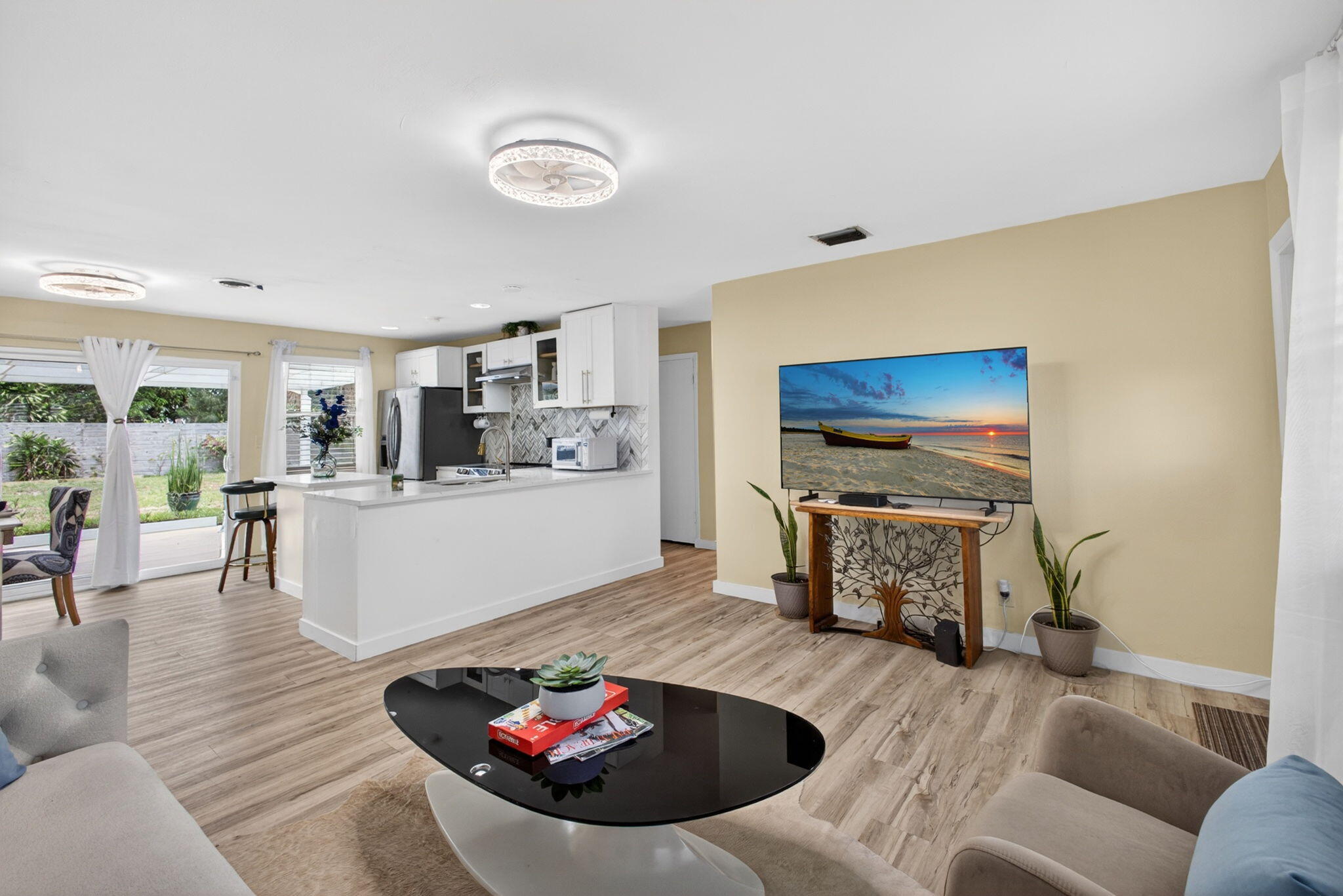 140 W 31st, Riviera Beach FL 33404