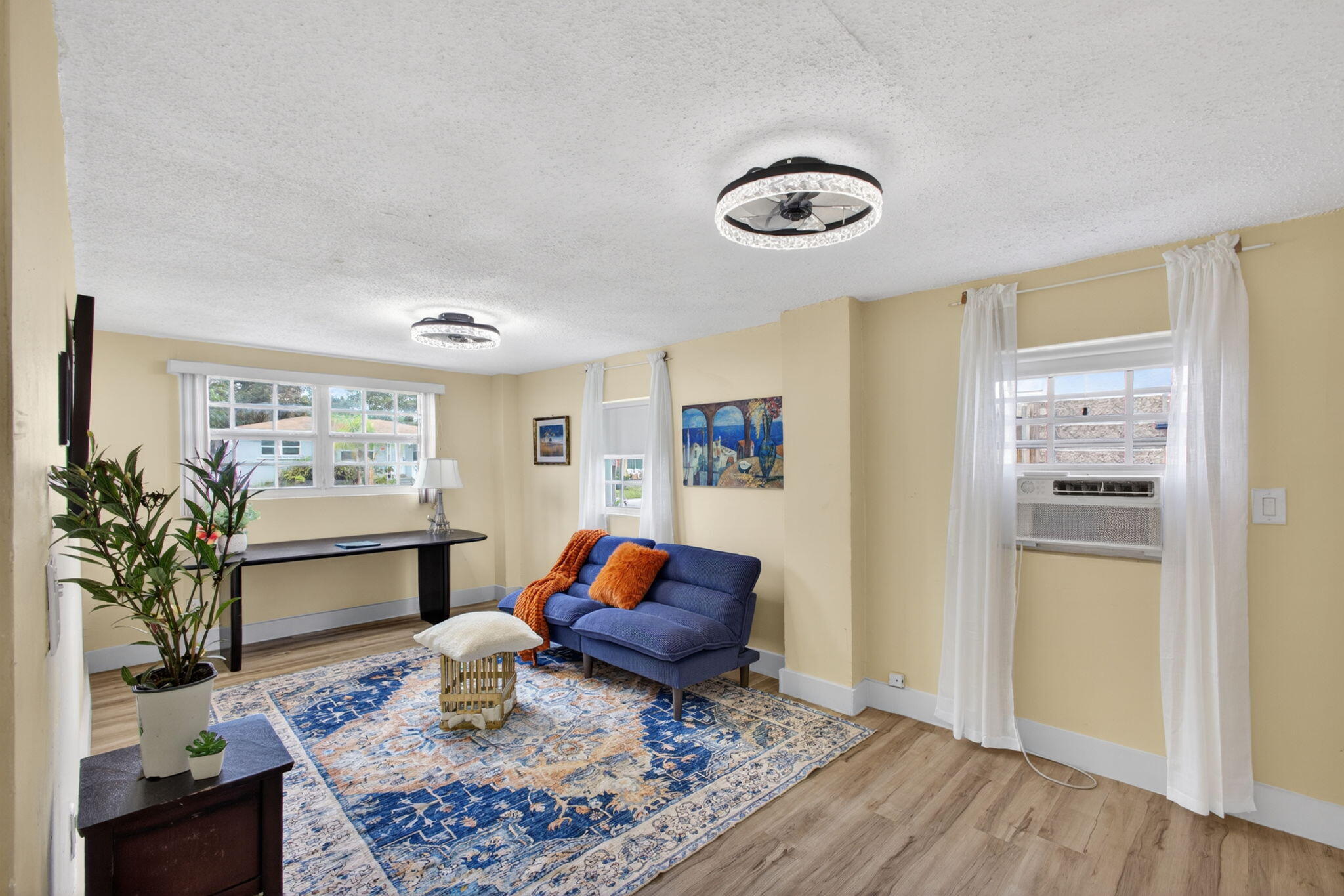 140 W 31st, Riviera Beach FL 33404