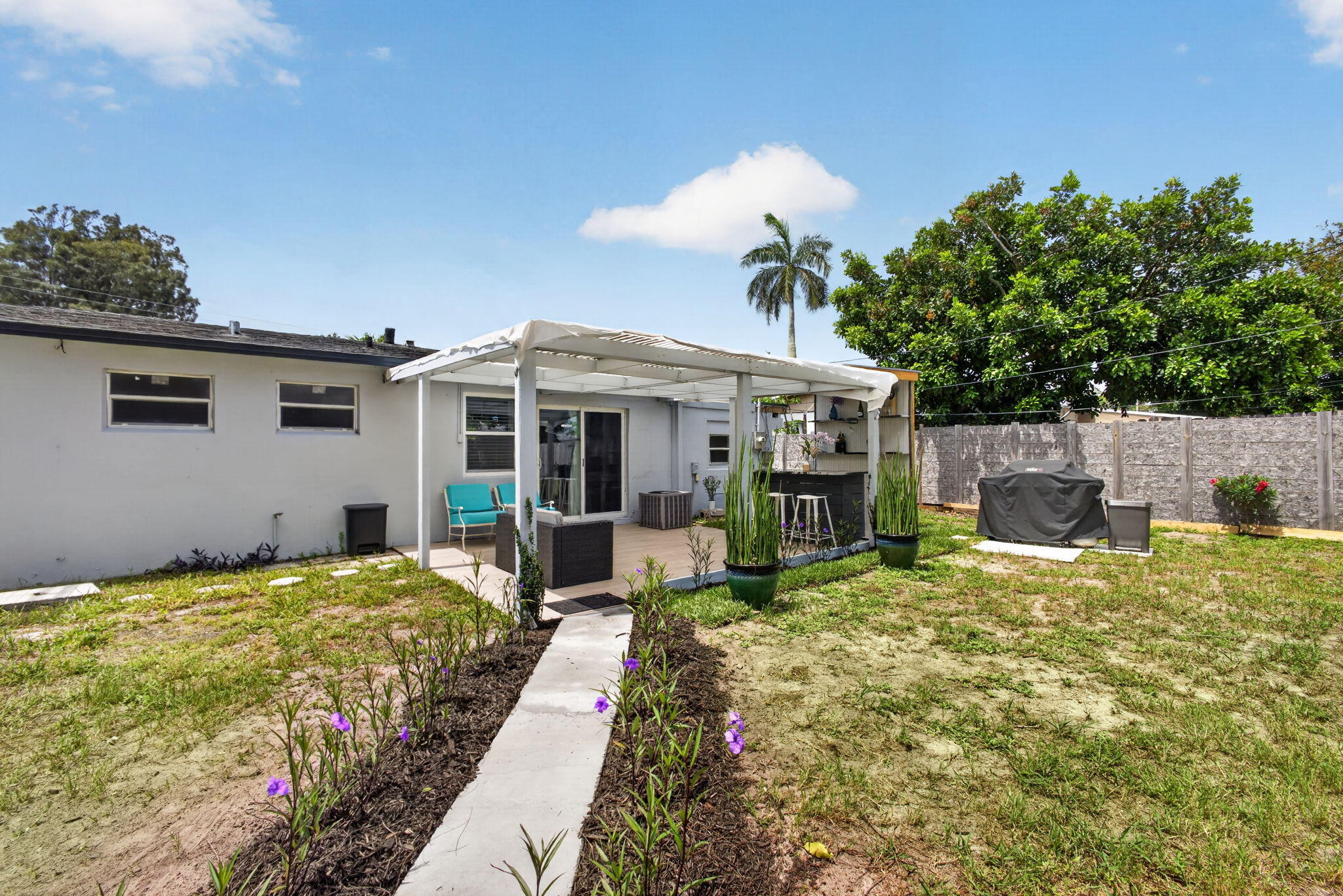140 W 31st, Riviera Beach FL 33404