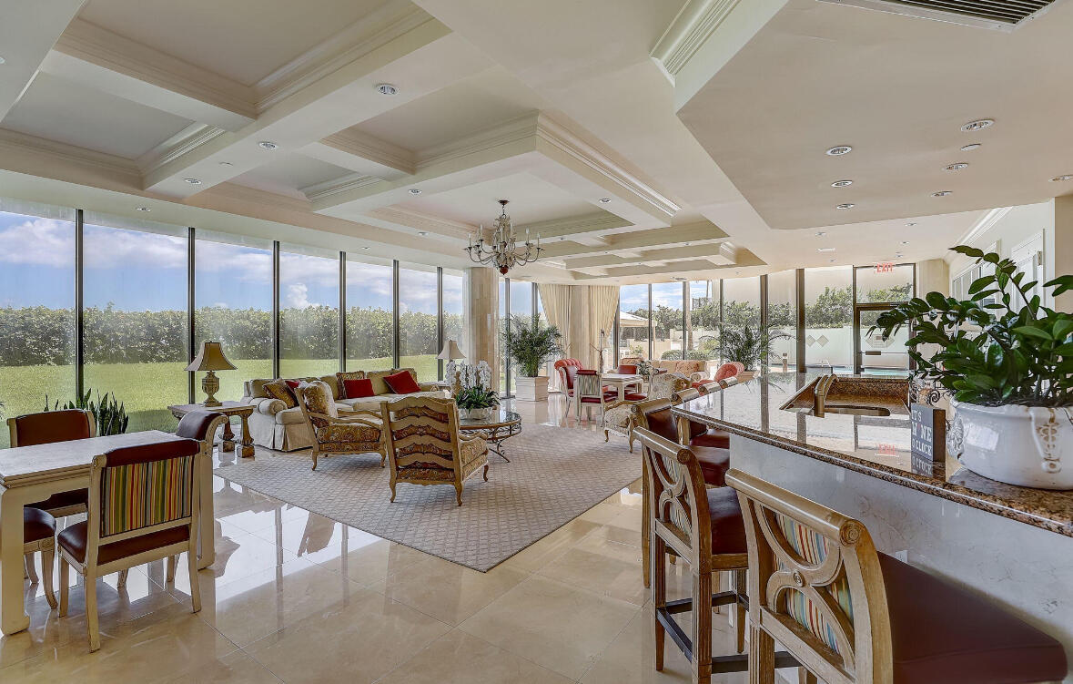 800 Ocean #204, Juno Beach FL 33408