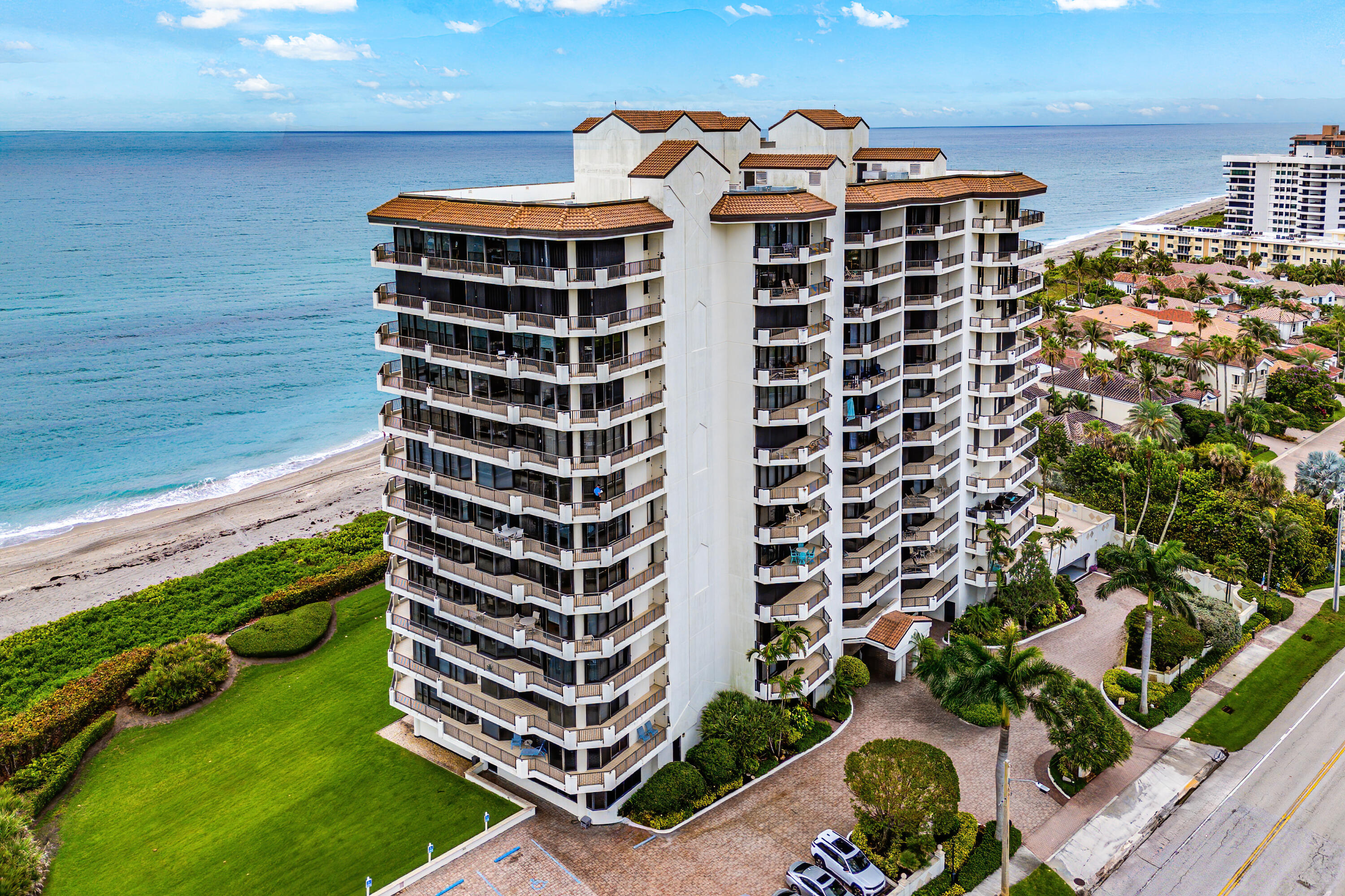 800 Ocean #204, Juno Beach FL 33408
