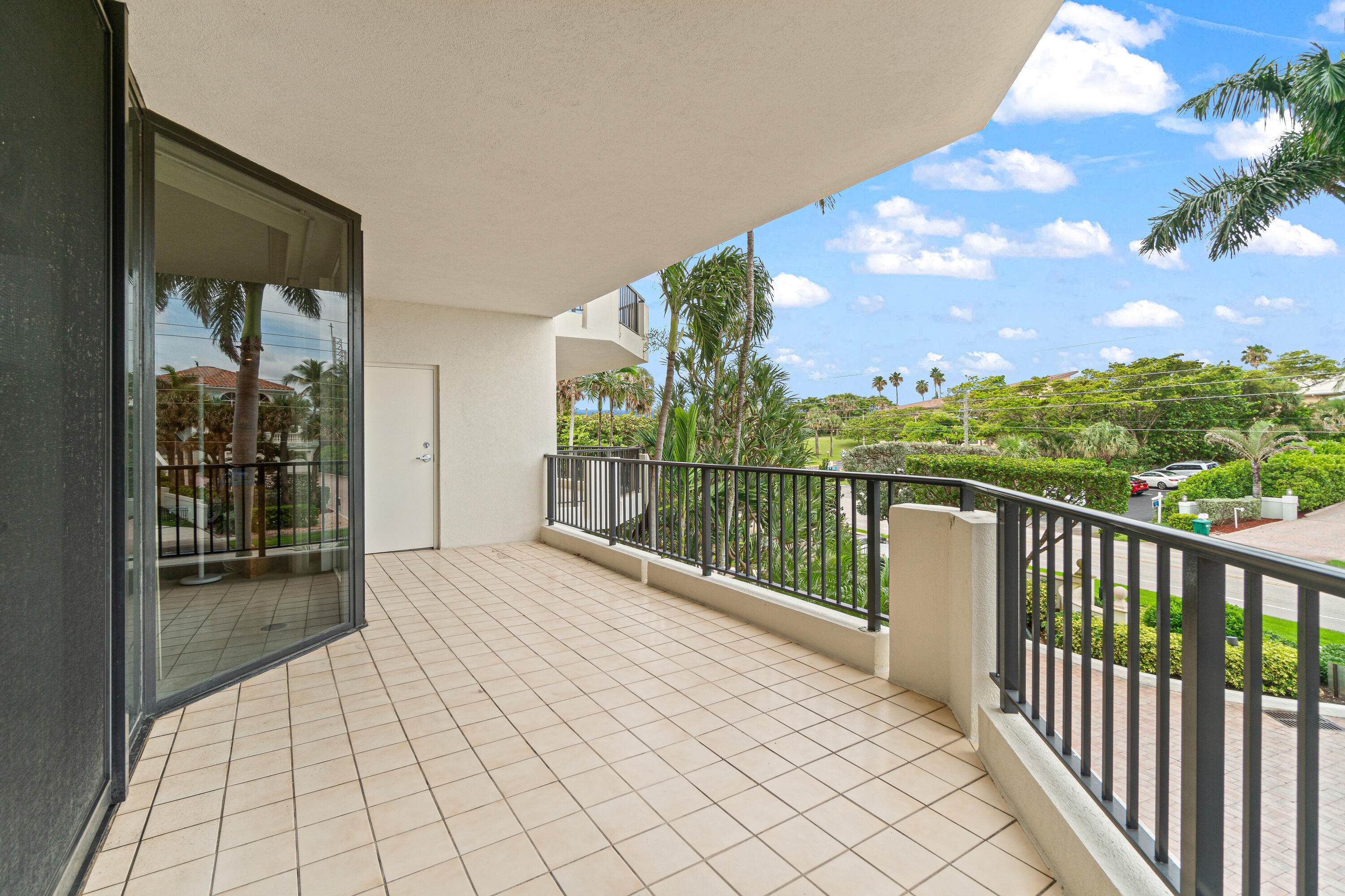 800 Ocean #204, Juno Beach FL 33408