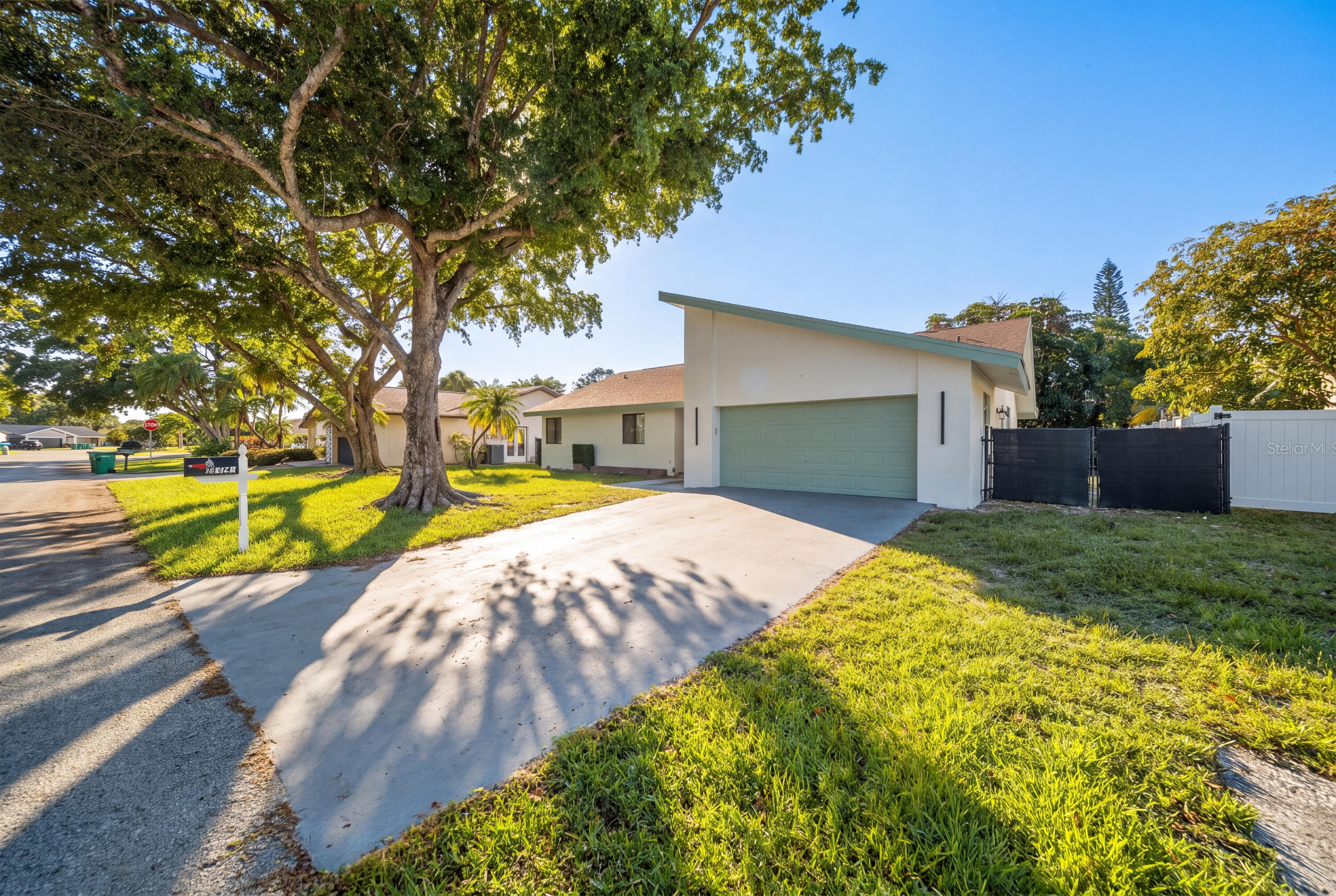 8114 NUTMEG, Tamarac FL 33321