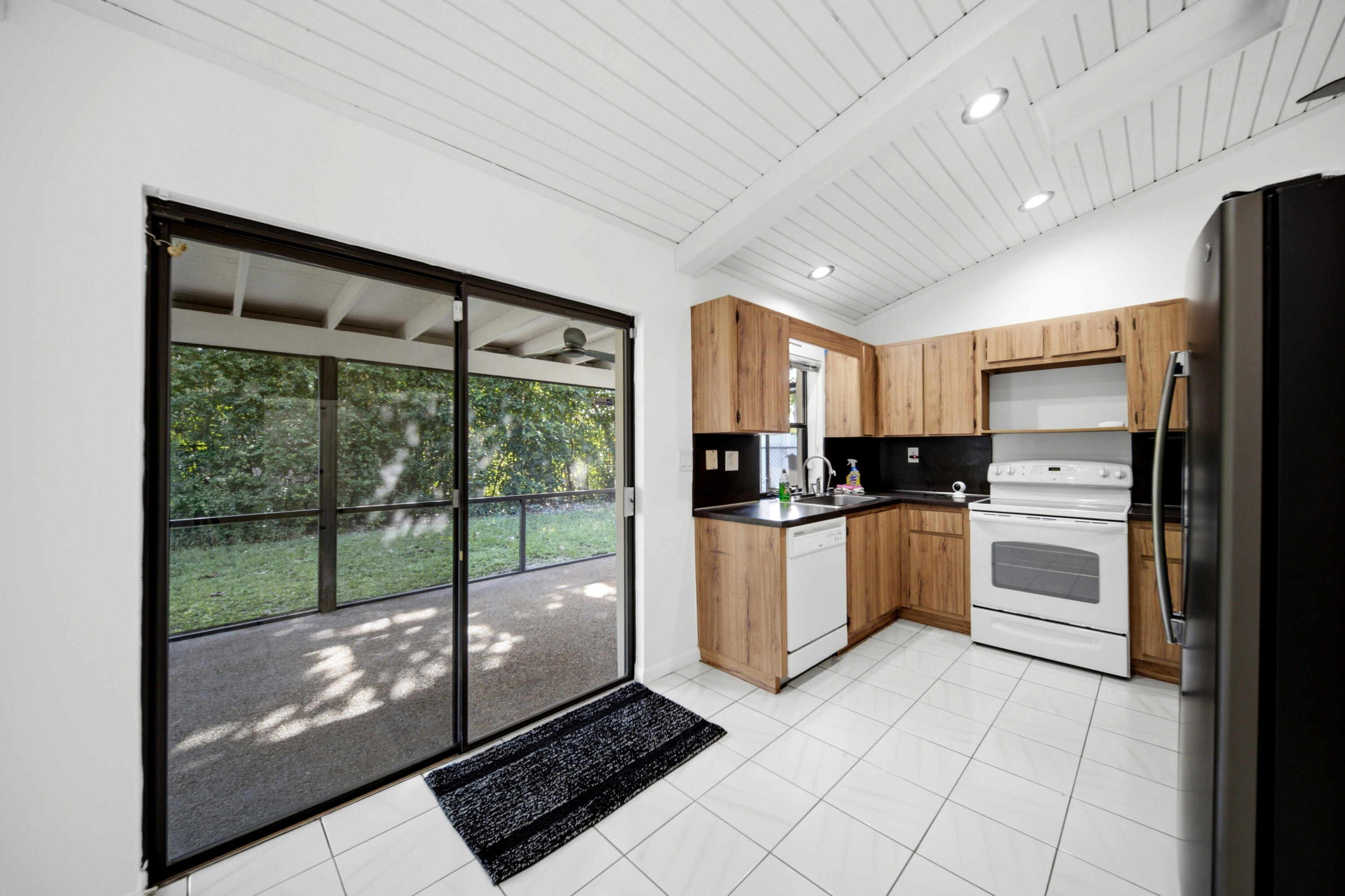 8114 NUTMEG, Tamarac FL 33321