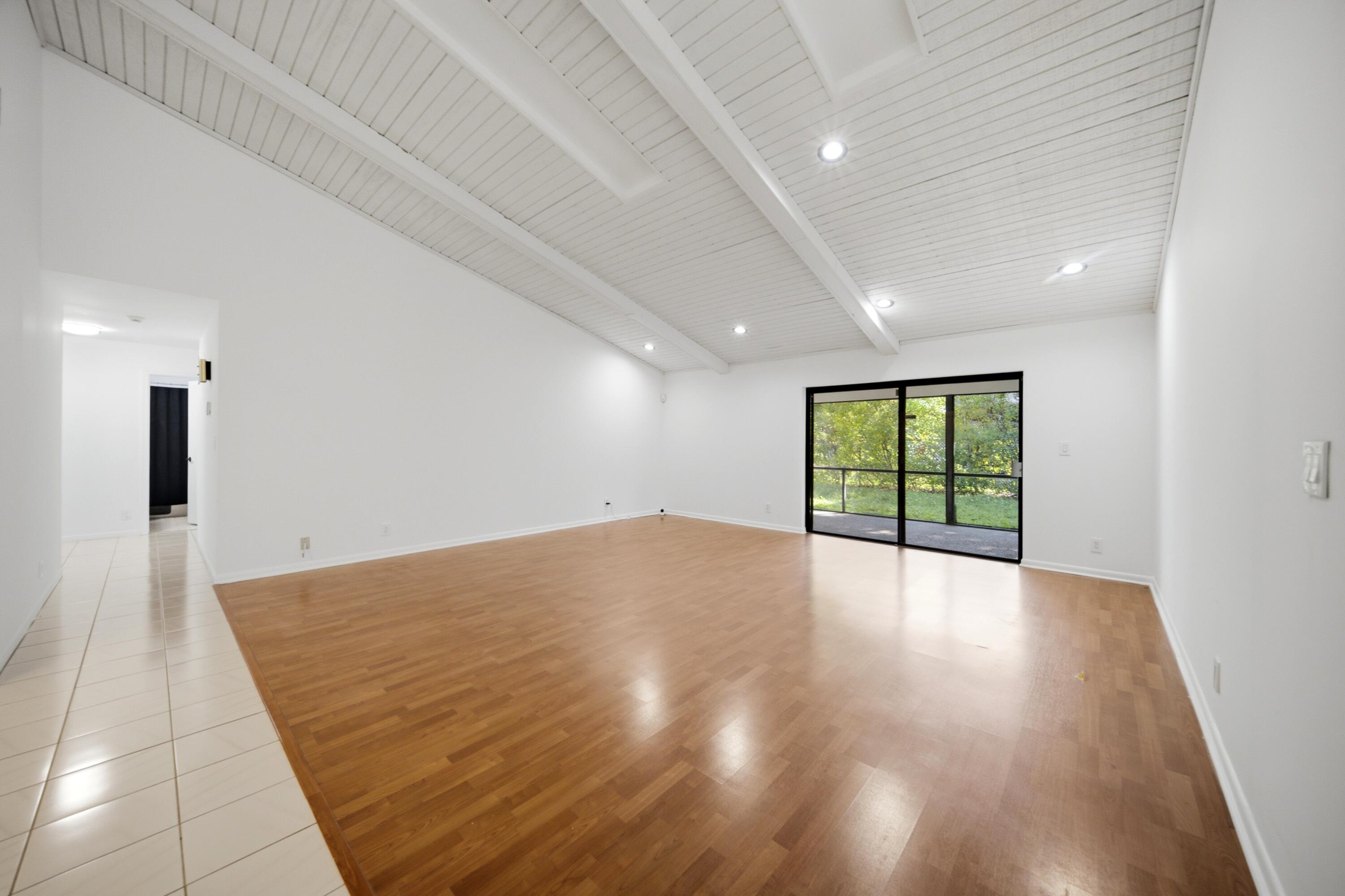 8114 NUTMEG, Tamarac FL 33321