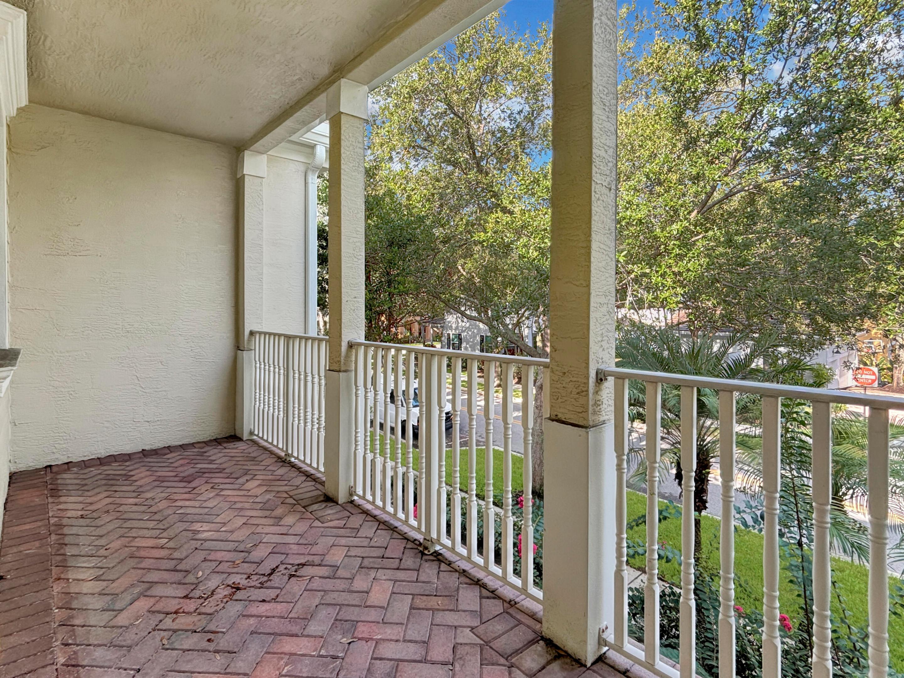 179 E Bay Cedar, Jupiter FL 33458