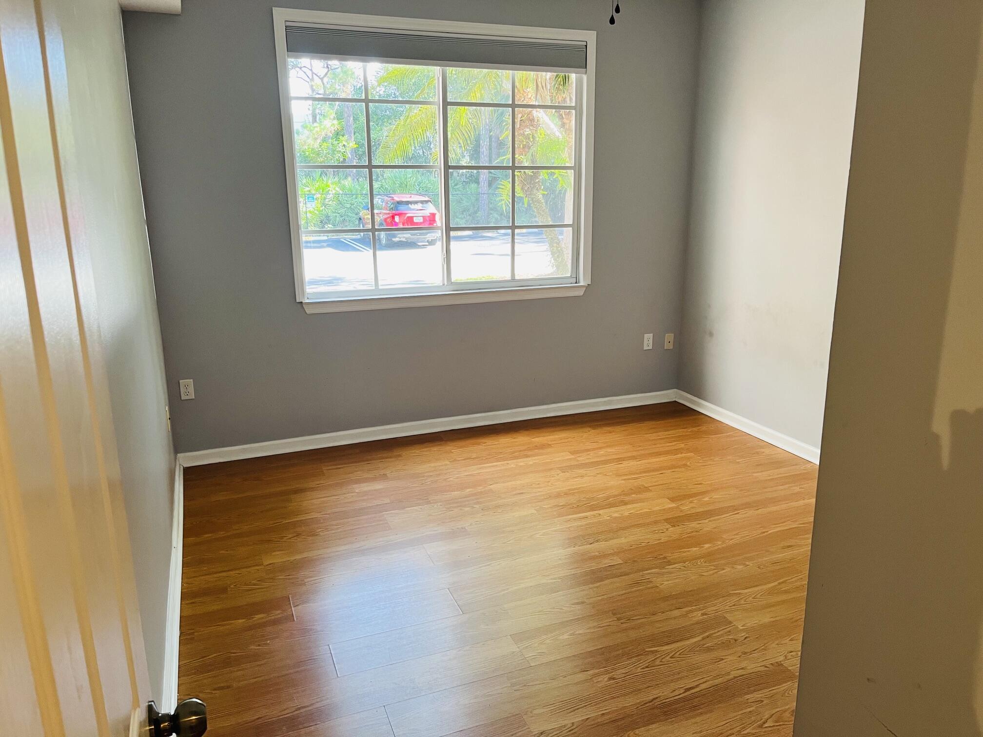 6101 Myrtlewood, Palm Beach Gardens FL 33418
