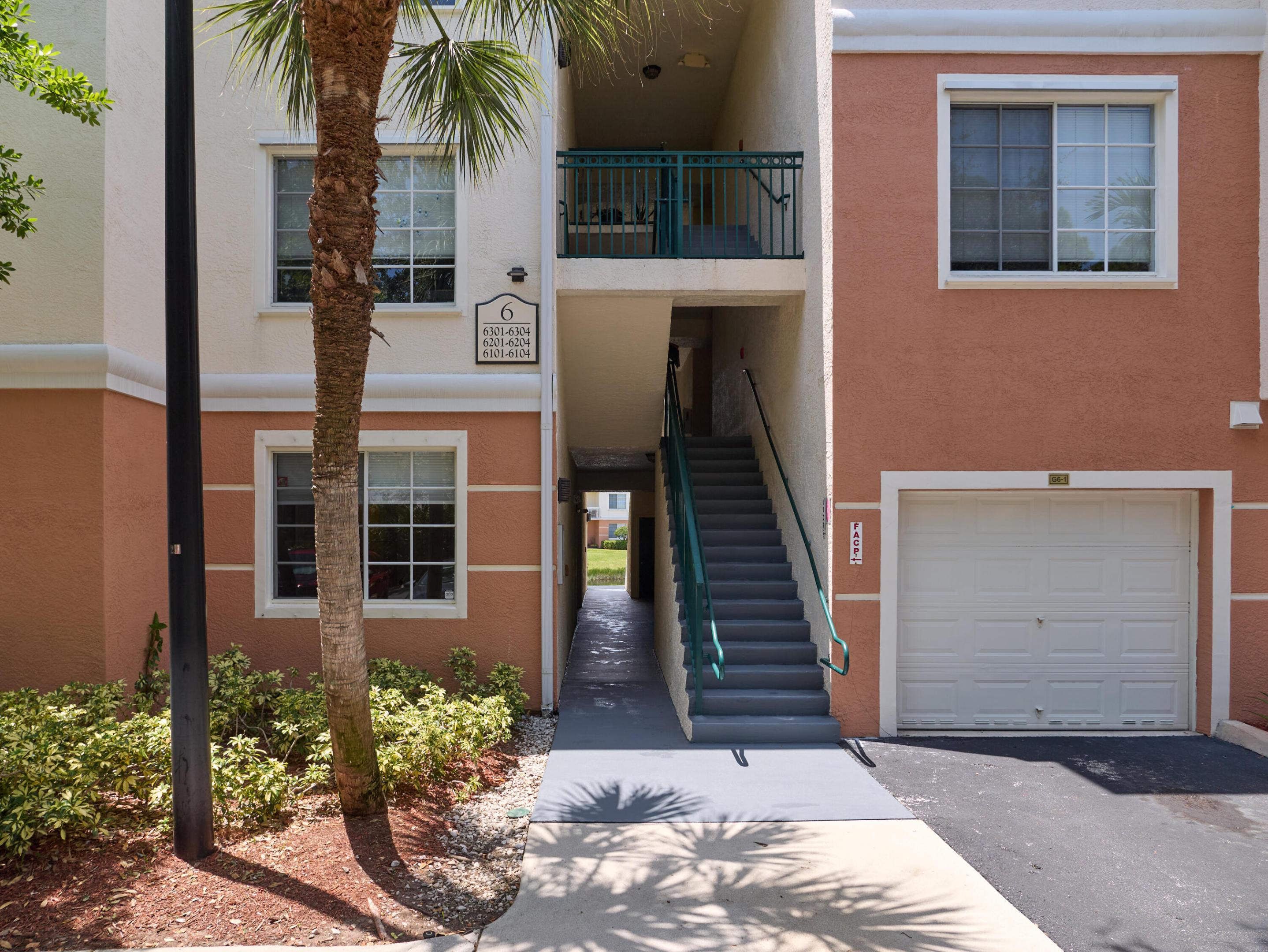 6101 Myrtlewood, Palm Beach Gardens FL 33418