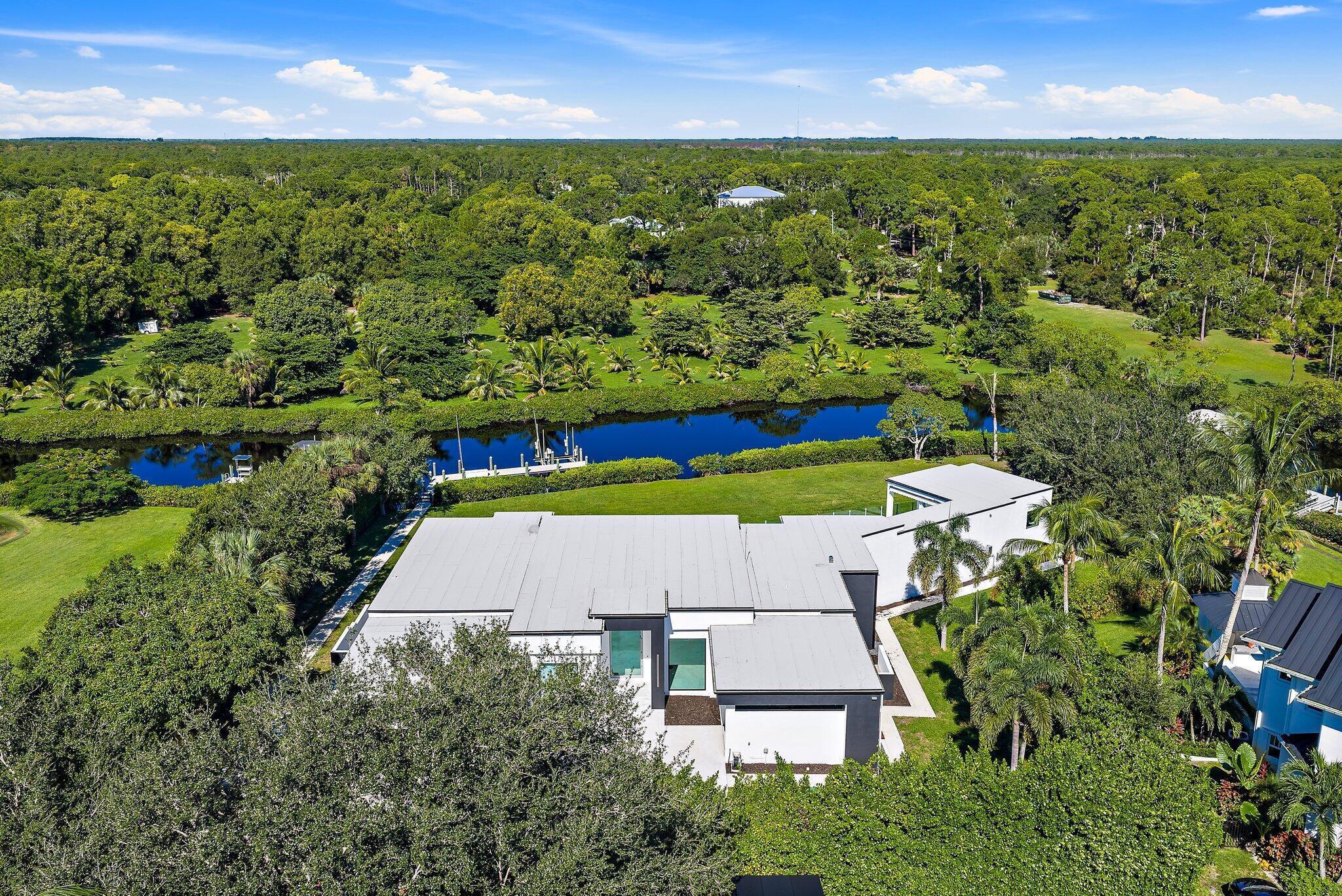 8309 SE RIVERS EDGE, Jupiter FL 33458