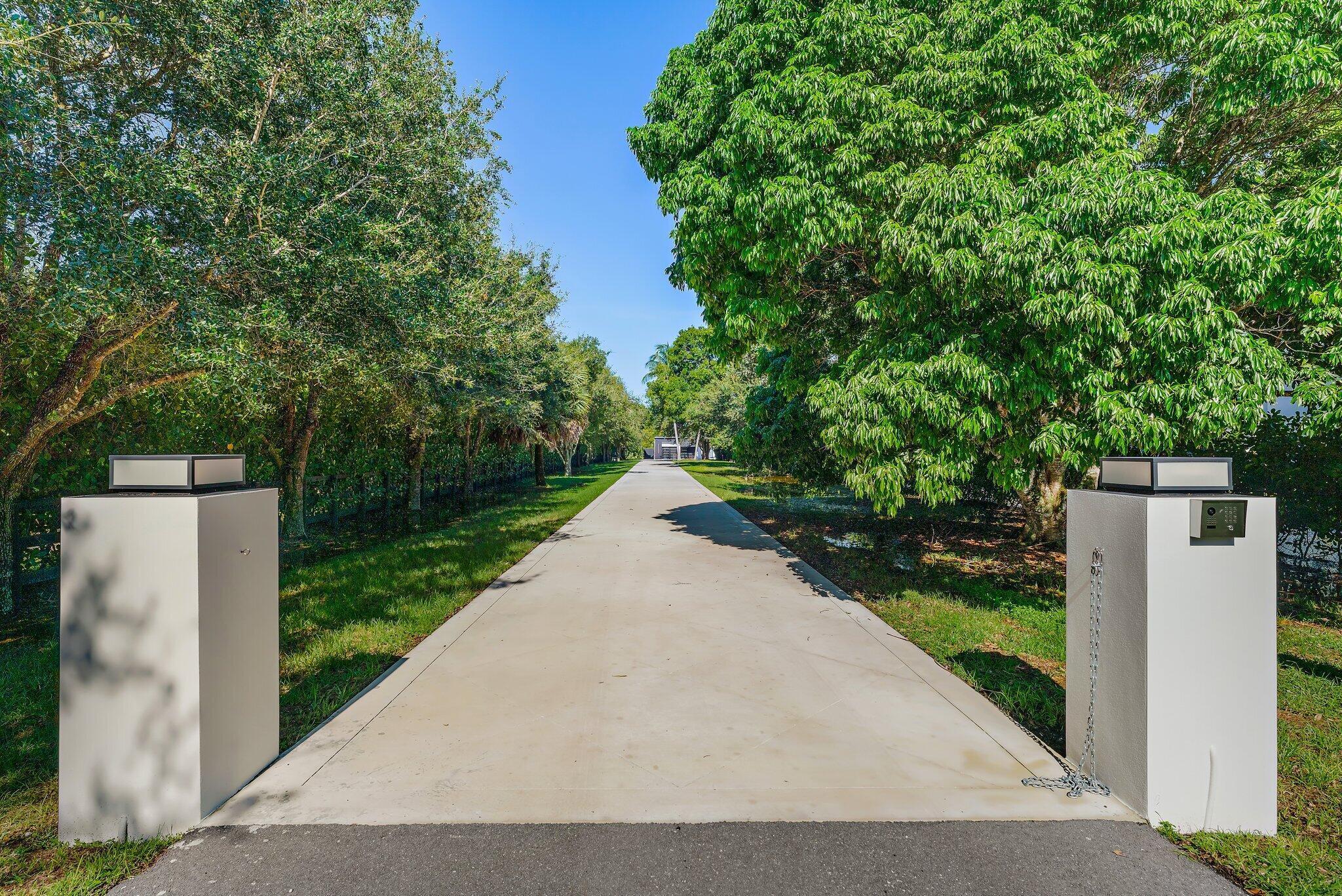 8309 SE RIVERS EDGE, Jupiter FL 33458