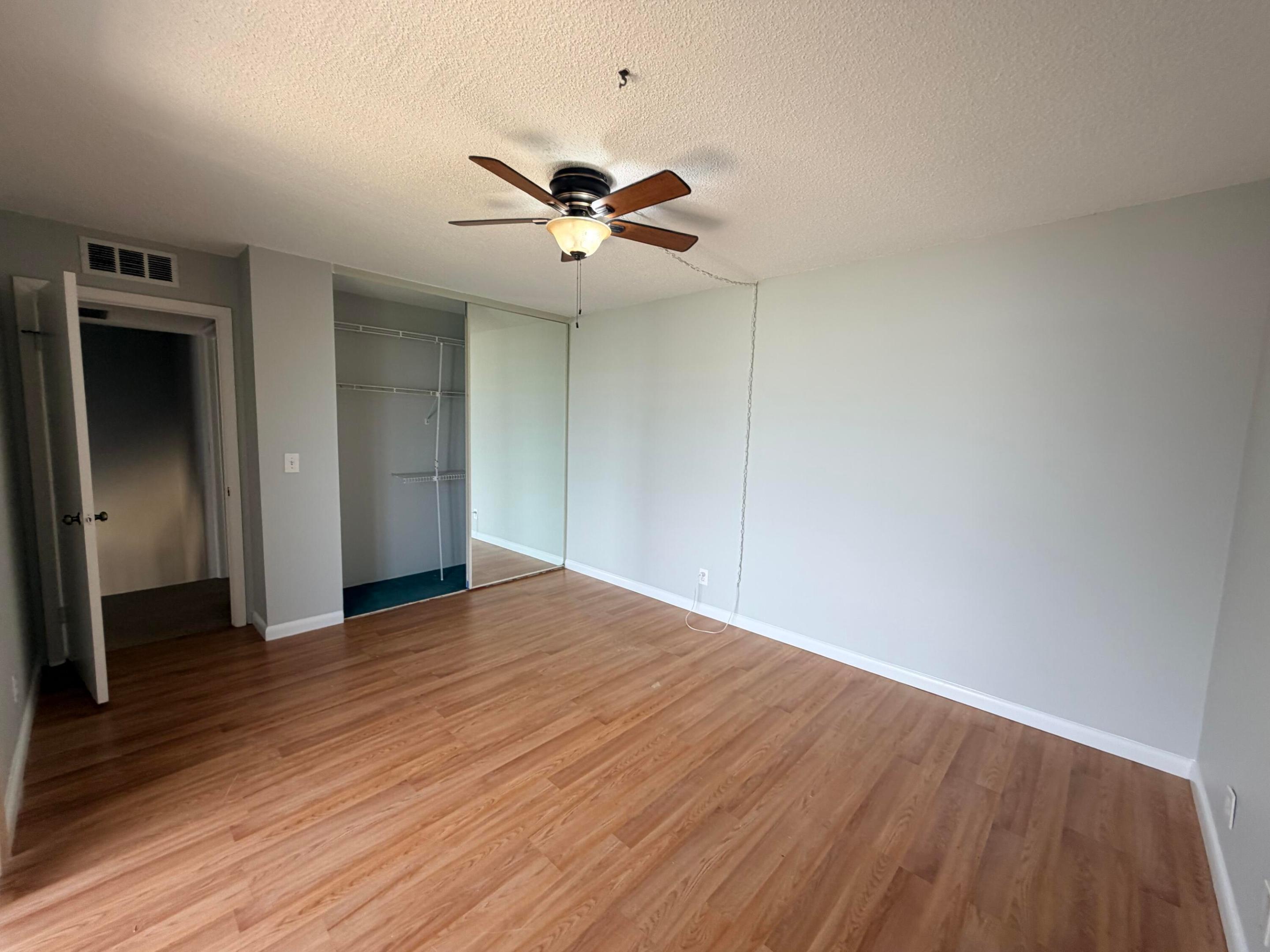 37 LAKE ARBOR, Palm Springs FL 33461
