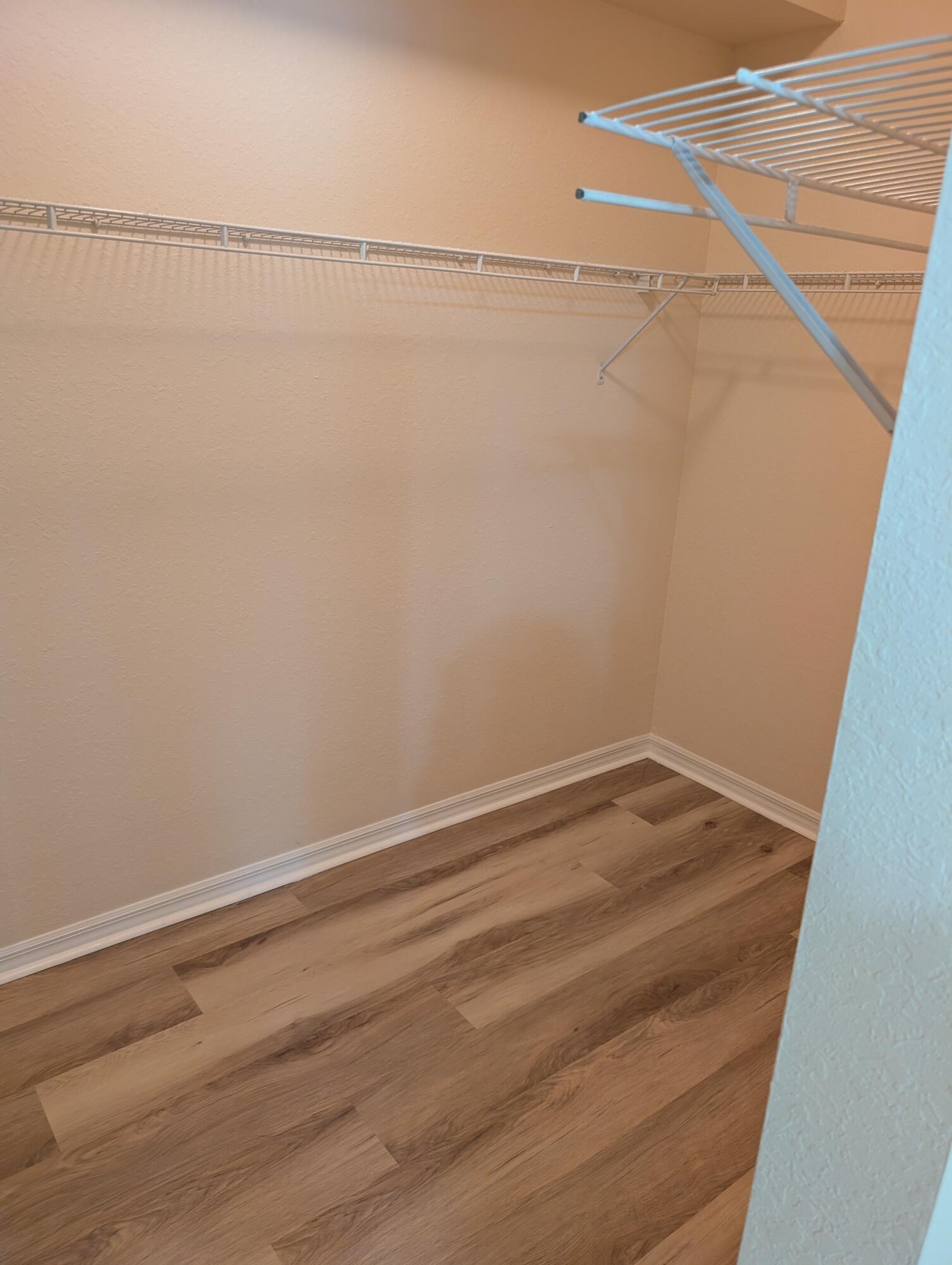 350 CRESTWOOD #201, Royal Palm Beach FL 33411