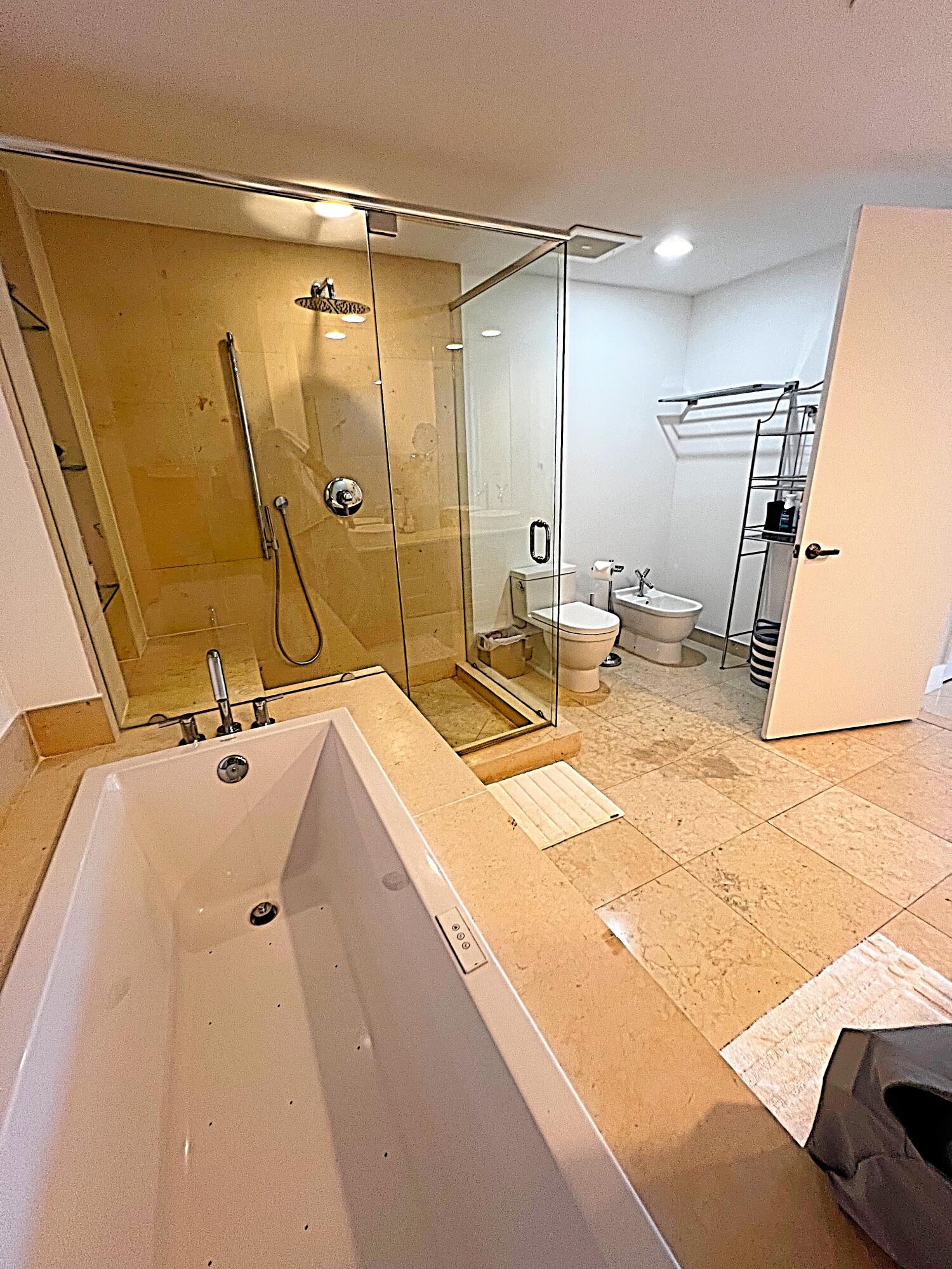 495 Brickell #1605, Miami FL 33131