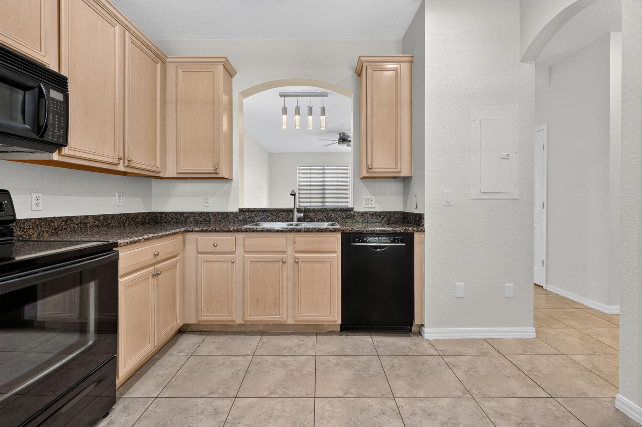158 W Thatch Palm, Jupiter FL 33458