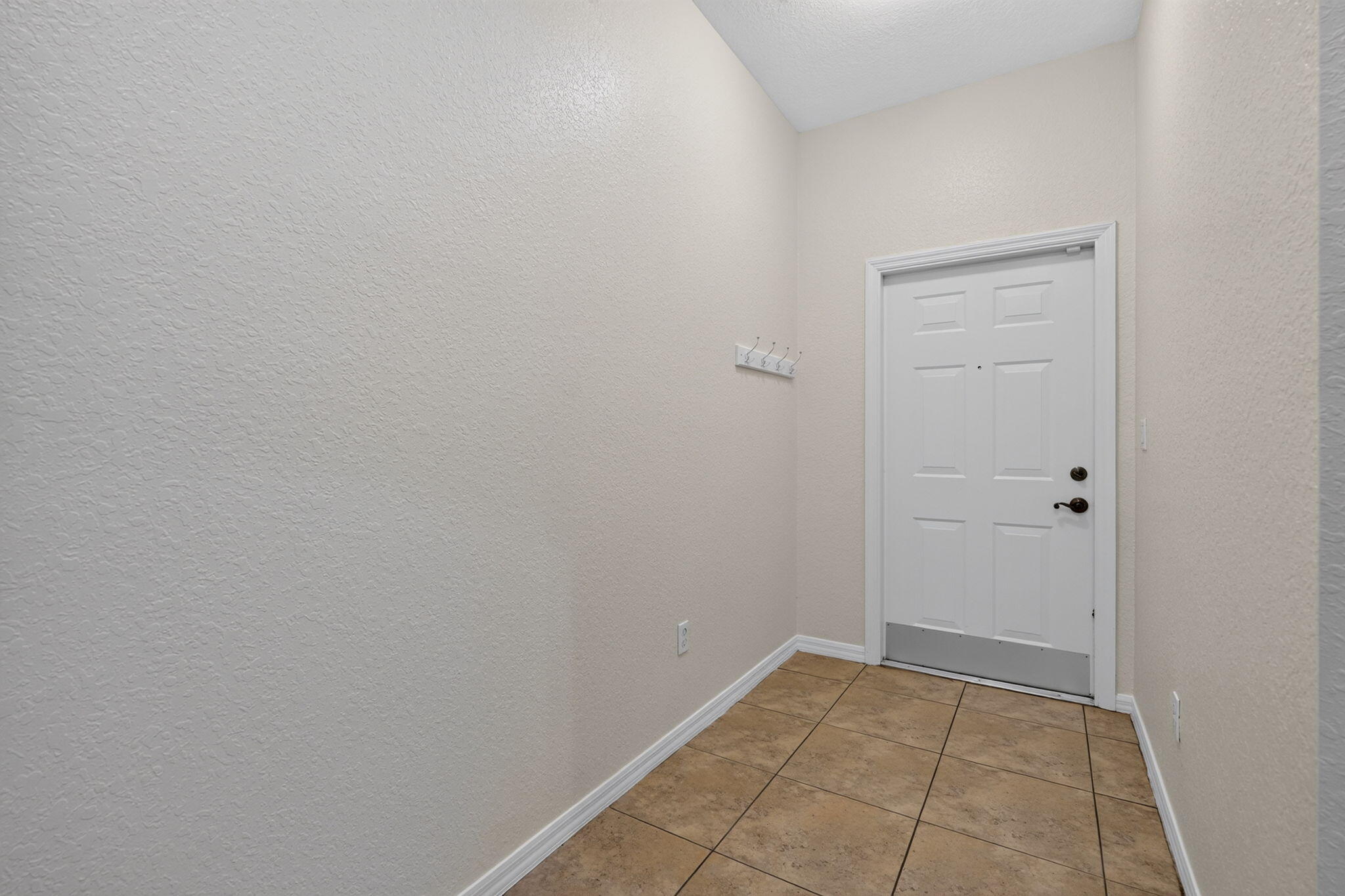 158 W Thatch Palm, Jupiter FL 33458