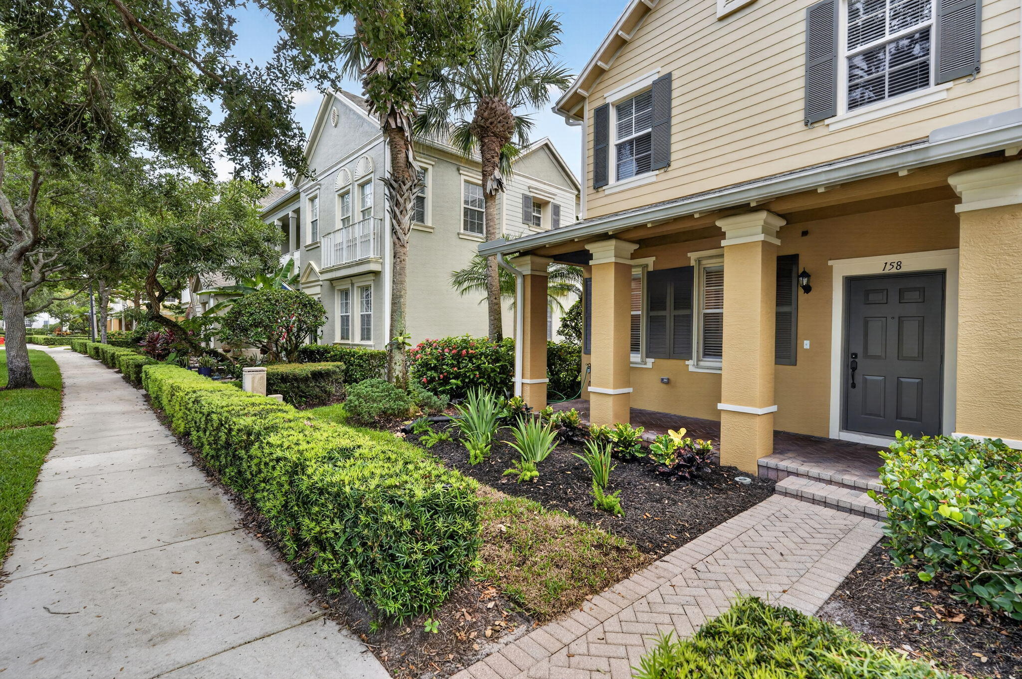 158 W Thatch Palm, Jupiter FL 33458