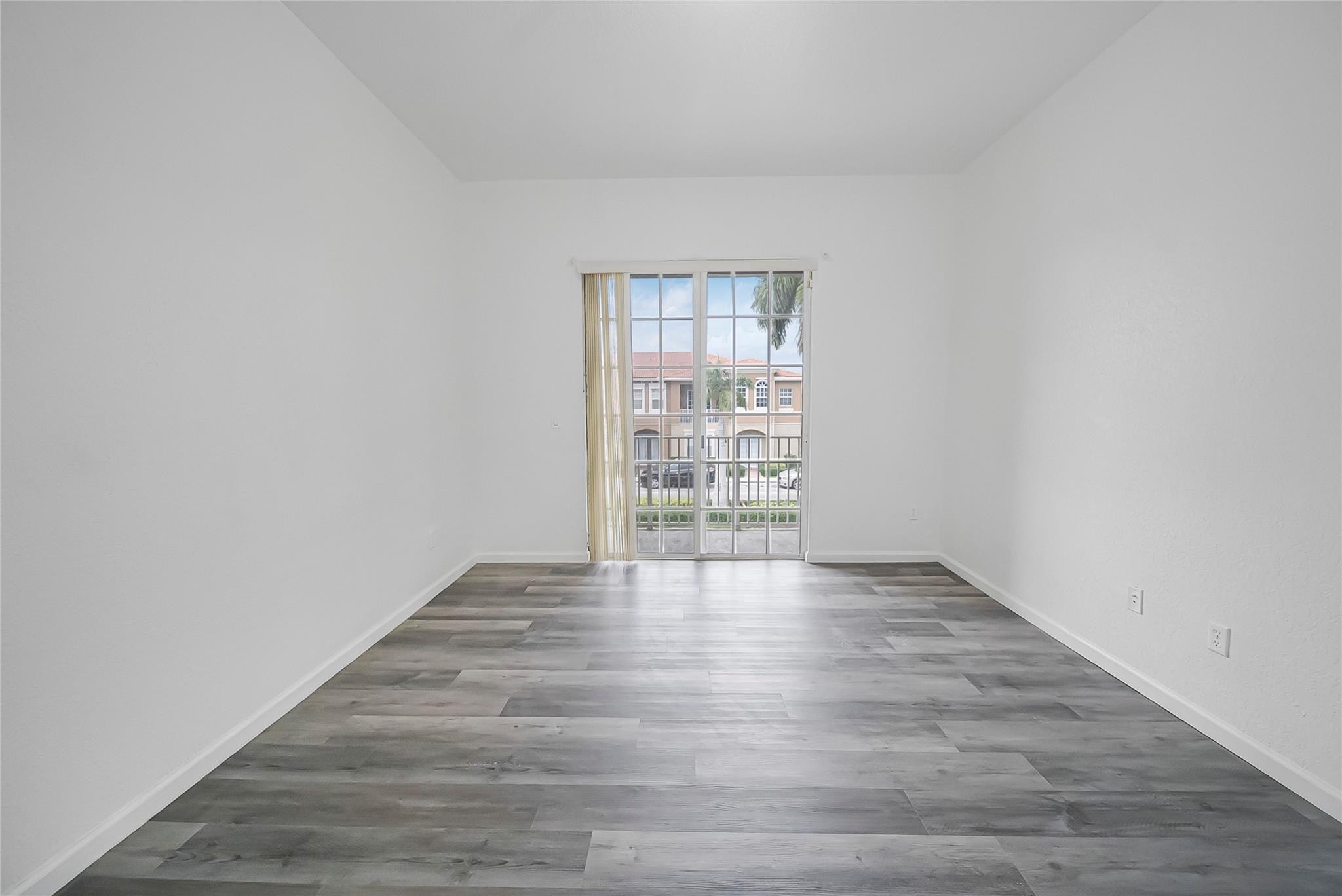 5754 HAMPTON HILLS #5754, Tamarac FL 33321