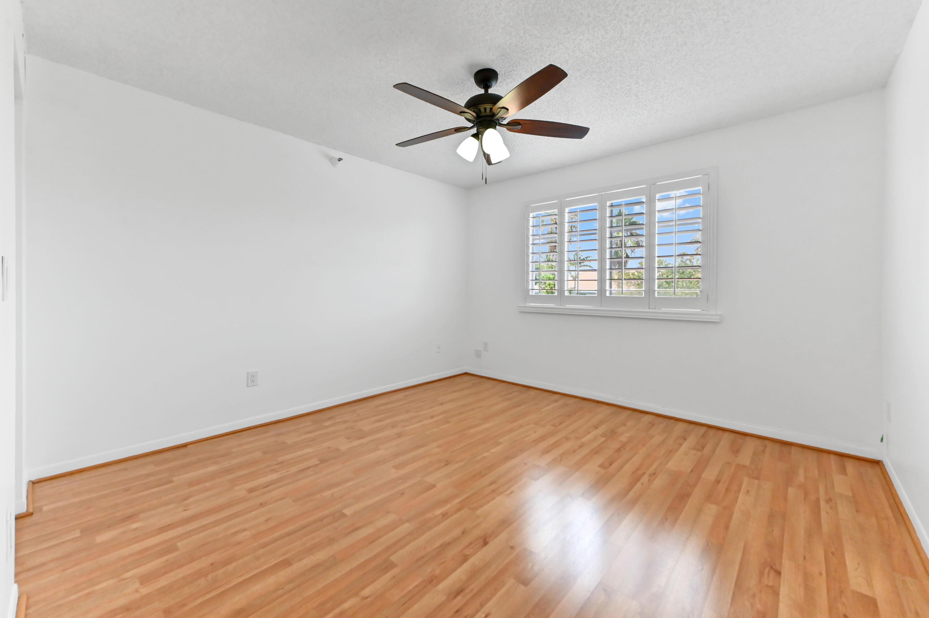 140 Yacht Club #307, Hypoluxo FL 33462