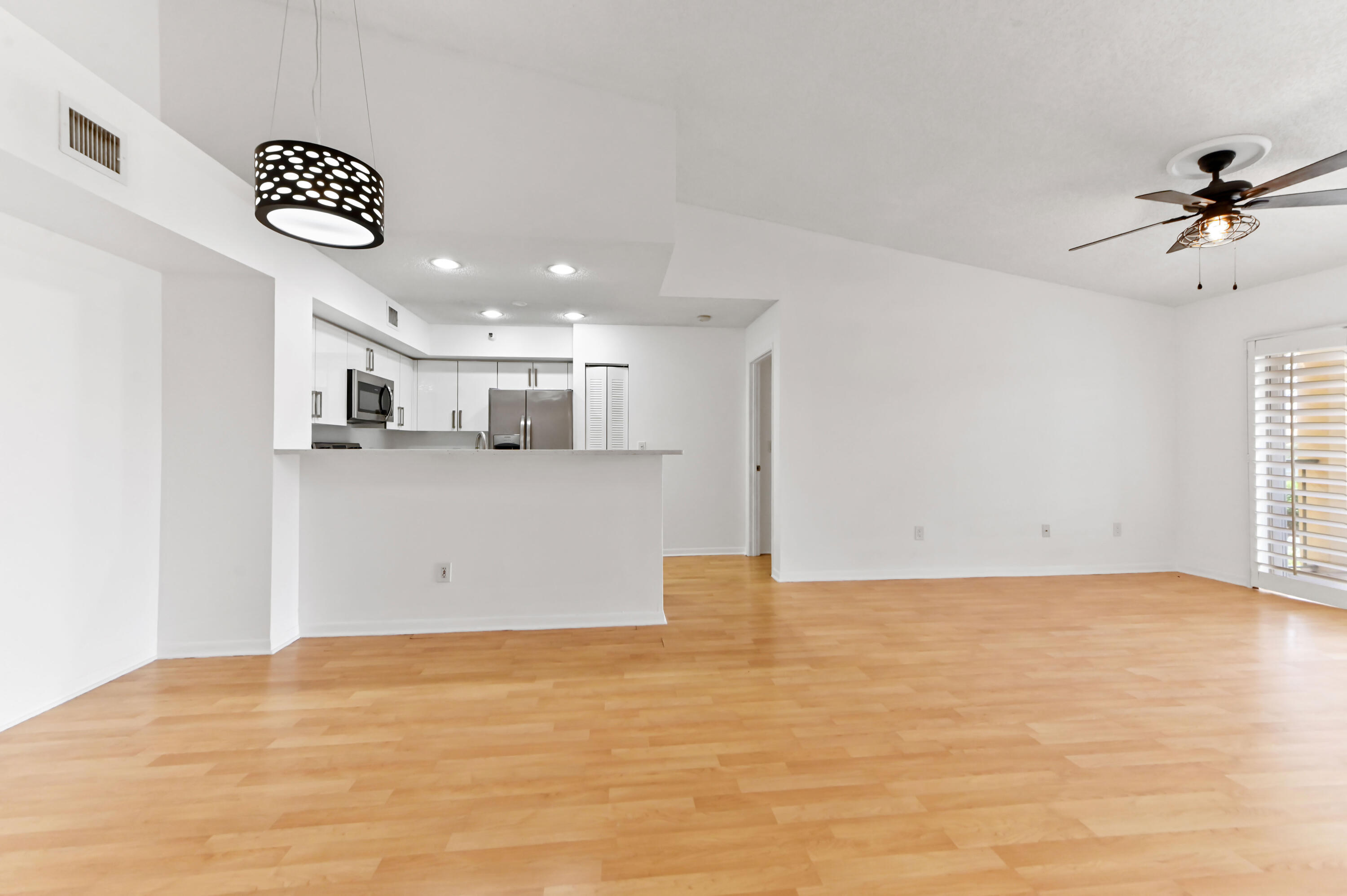 140 Yacht Club #307, Hypoluxo FL 33462