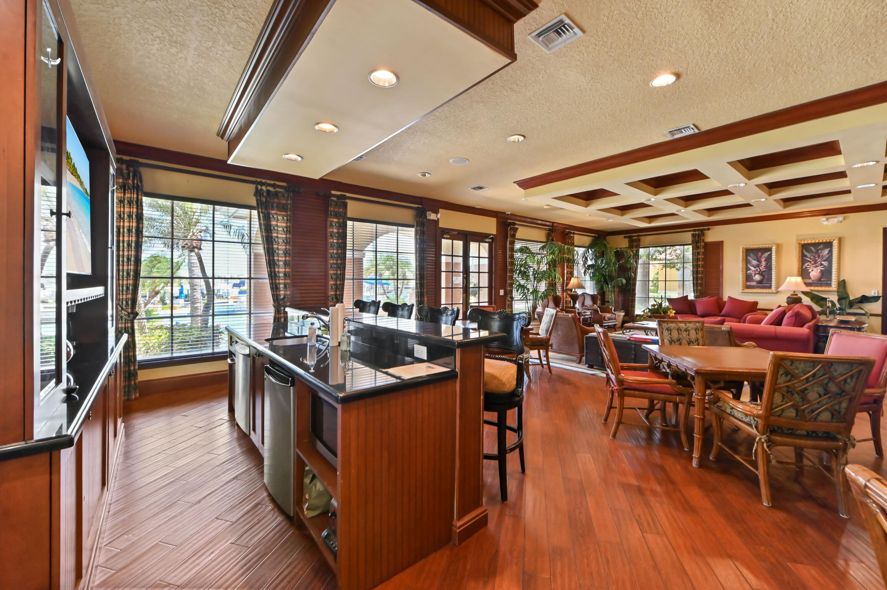 140 Yacht Club #307, Hypoluxo FL 33462
