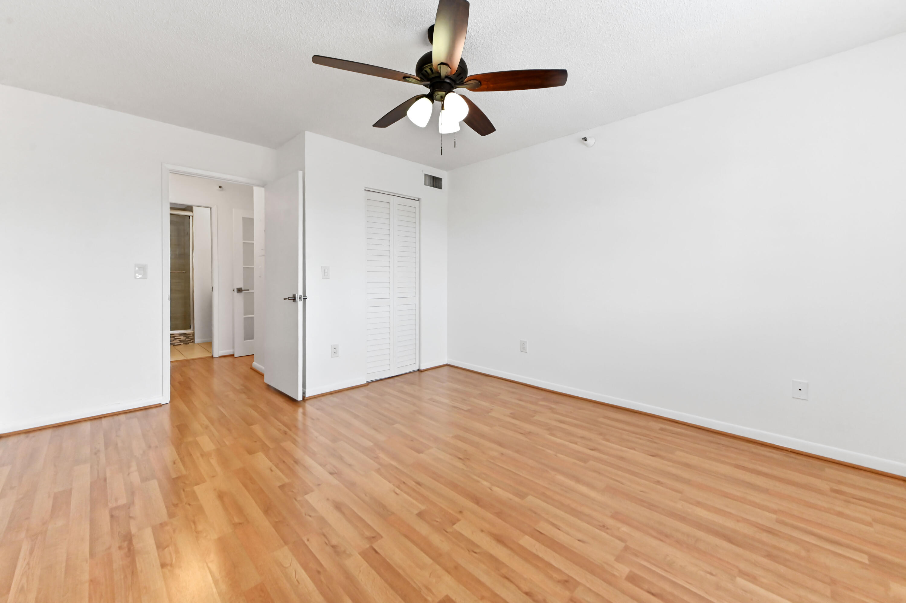 140 Yacht Club #307, Hypoluxo FL 33462