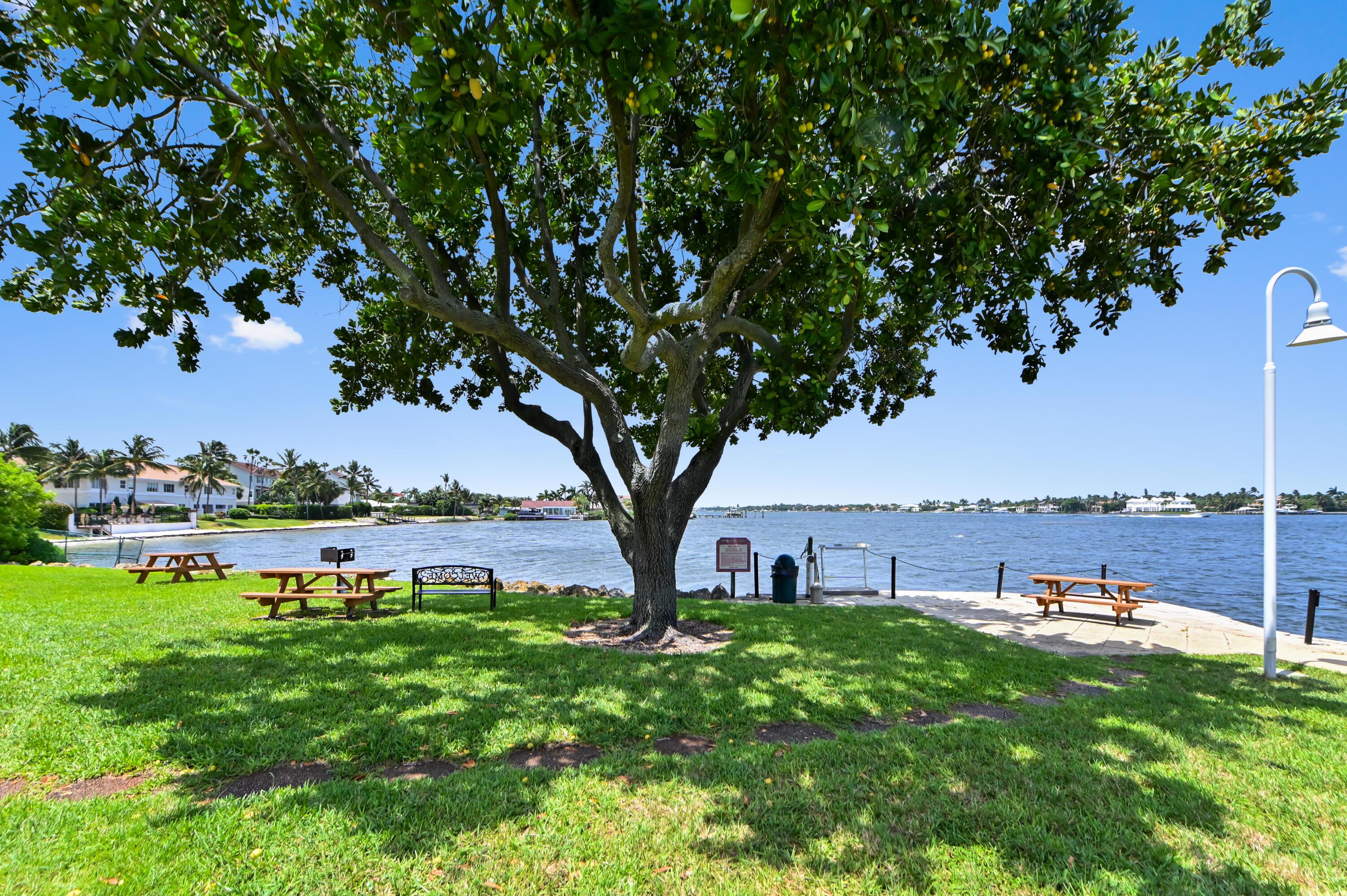 140 Yacht Club #307, Hypoluxo FL 33462