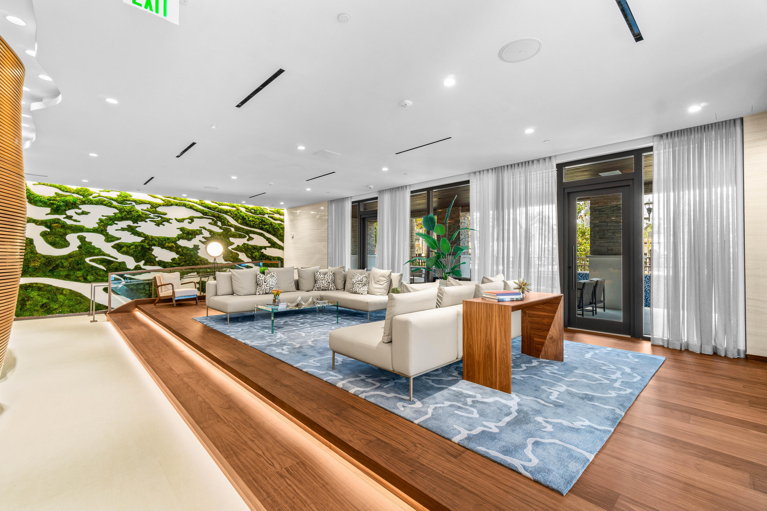220 SE MIZNER #904, Boca Raton FL 33432