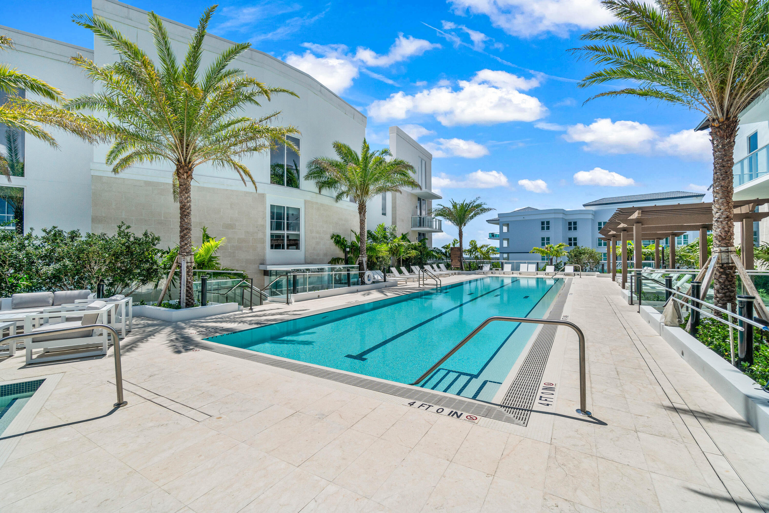 220 SE MIZNER #904, Boca Raton FL 33432