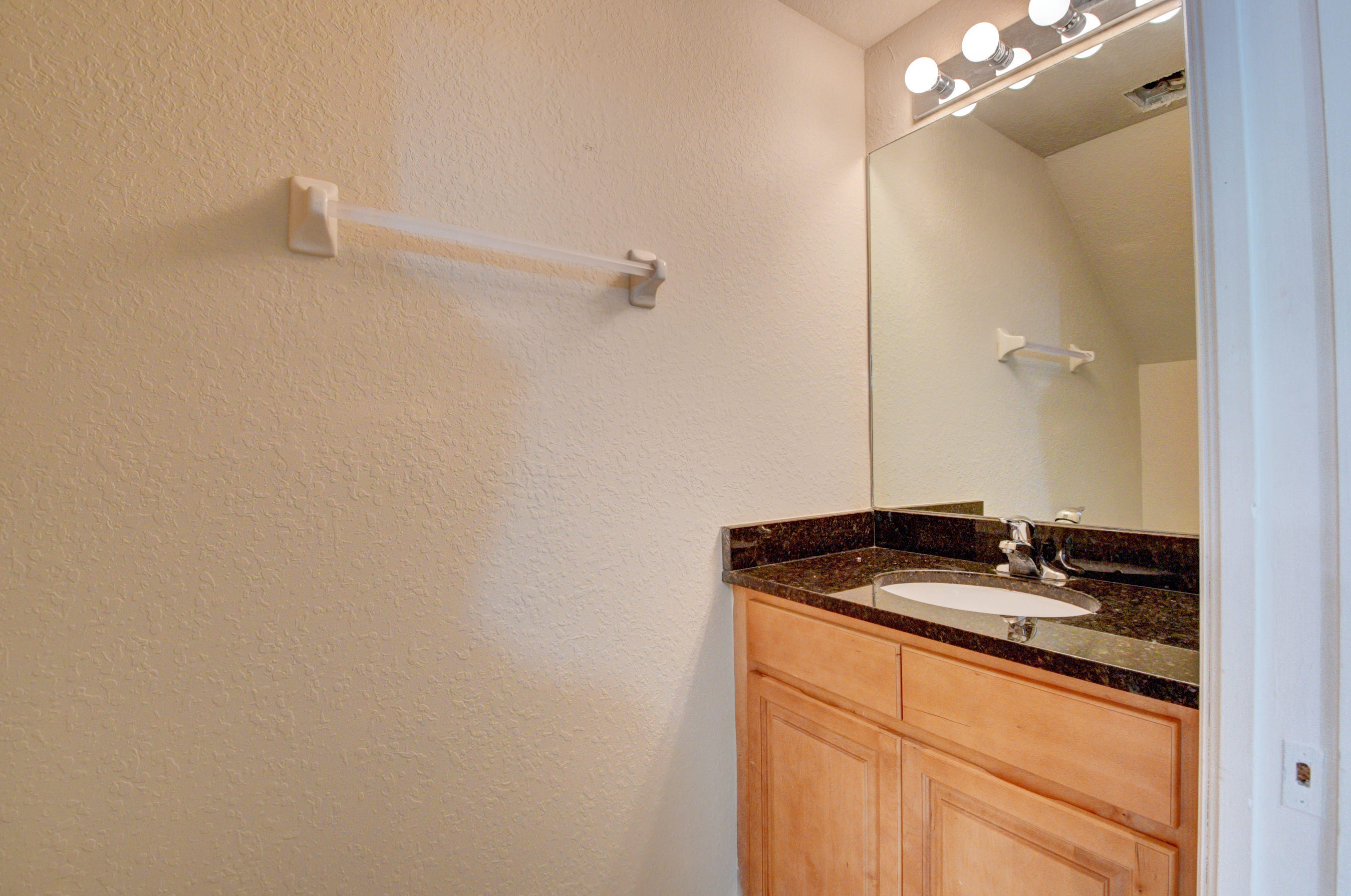 105 Hemingway, Palm Springs FL 33461