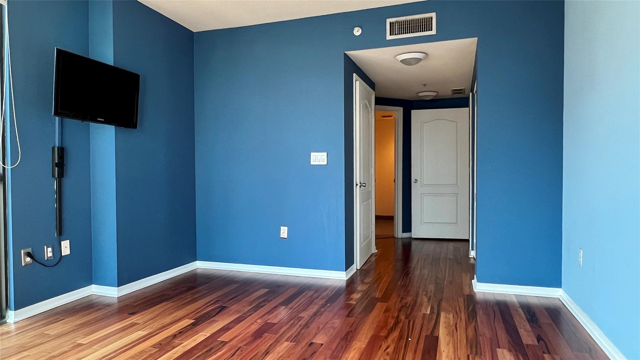100 N Federal #1136, Fort Lauderdale FL 33301