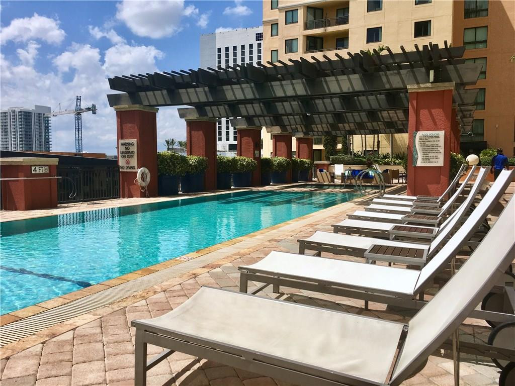 100 N Federal #1136, Fort Lauderdale FL 33301