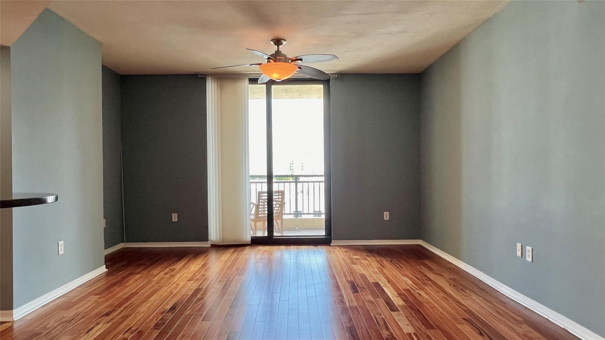 100 N Federal #1136, Fort Lauderdale FL 33301