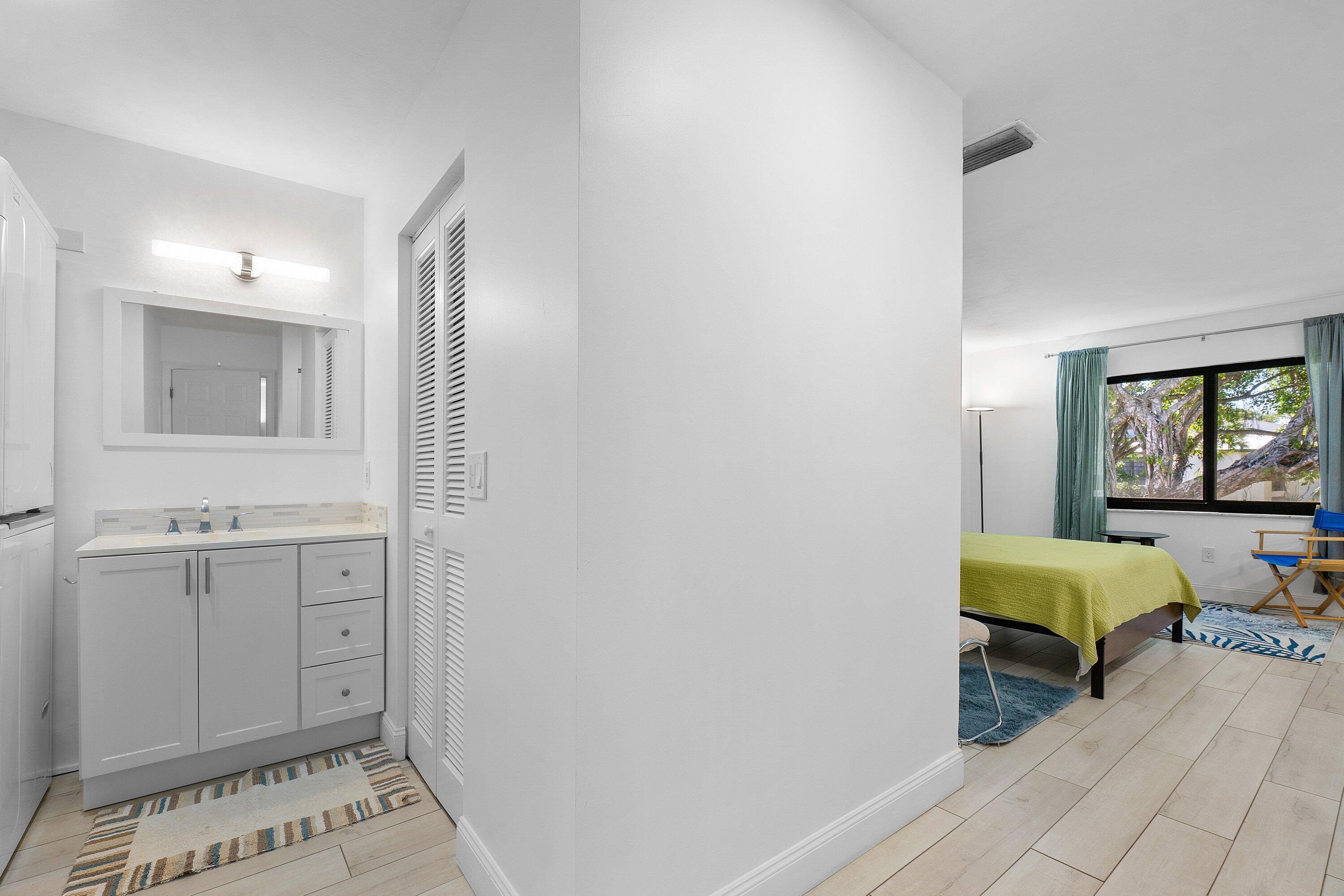 8436 CYPRESS #7H, Boca Raton FL 33433