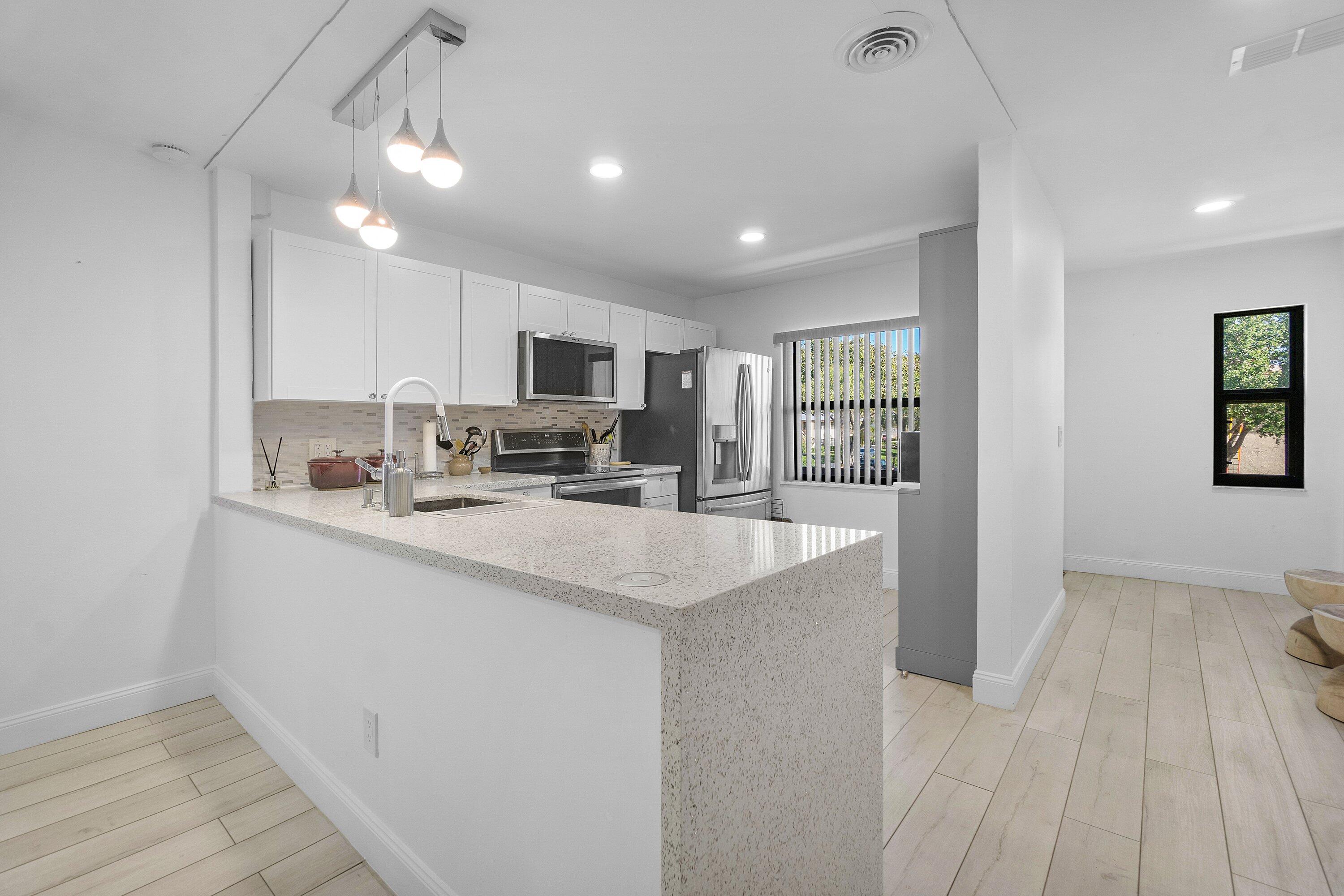 8436 CYPRESS #7H, Boca Raton FL 33433