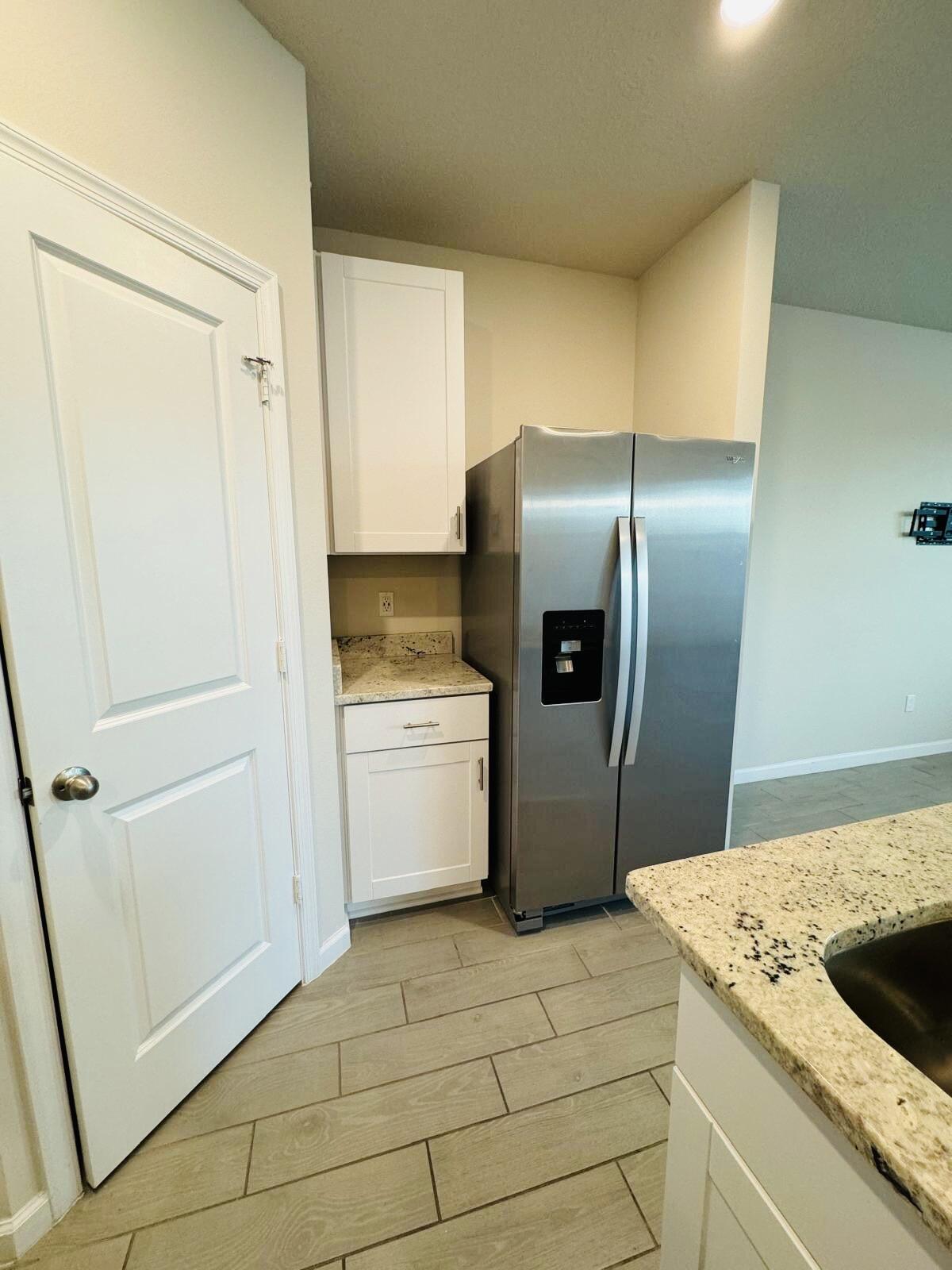 5677 MENTMORE #5677, Mangonia Park FL 33407