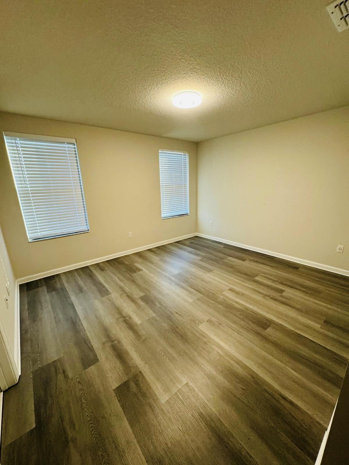 5677 MENTMORE #5677, Mangonia Park FL 33407