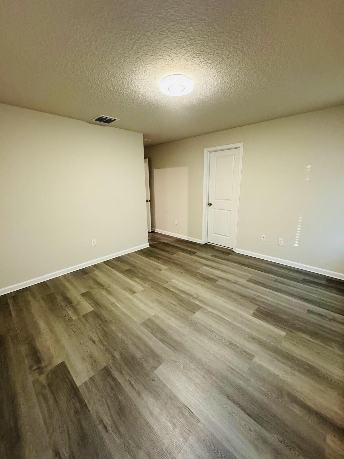 5677 MENTMORE #5677, Mangonia Park FL 33407