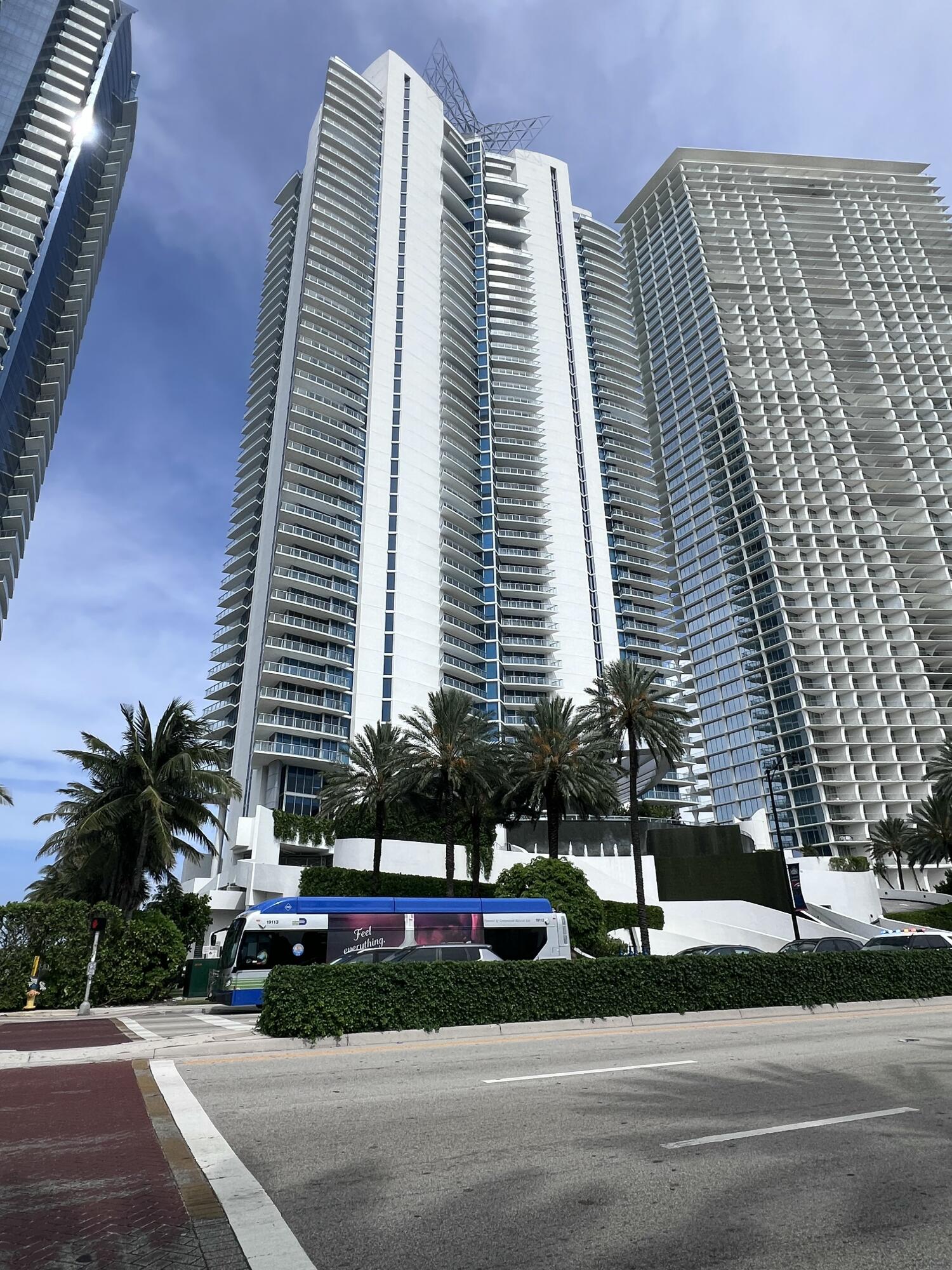 17001 COLLINS #1806, Sunny Isles Beach FL 33160