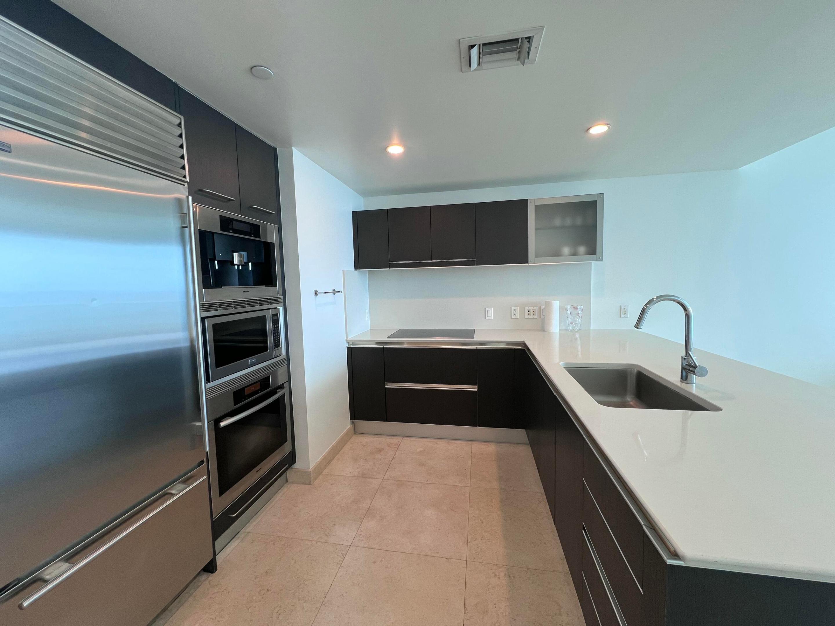 17001 COLLINS #1806, Sunny Isles Beach FL 33160