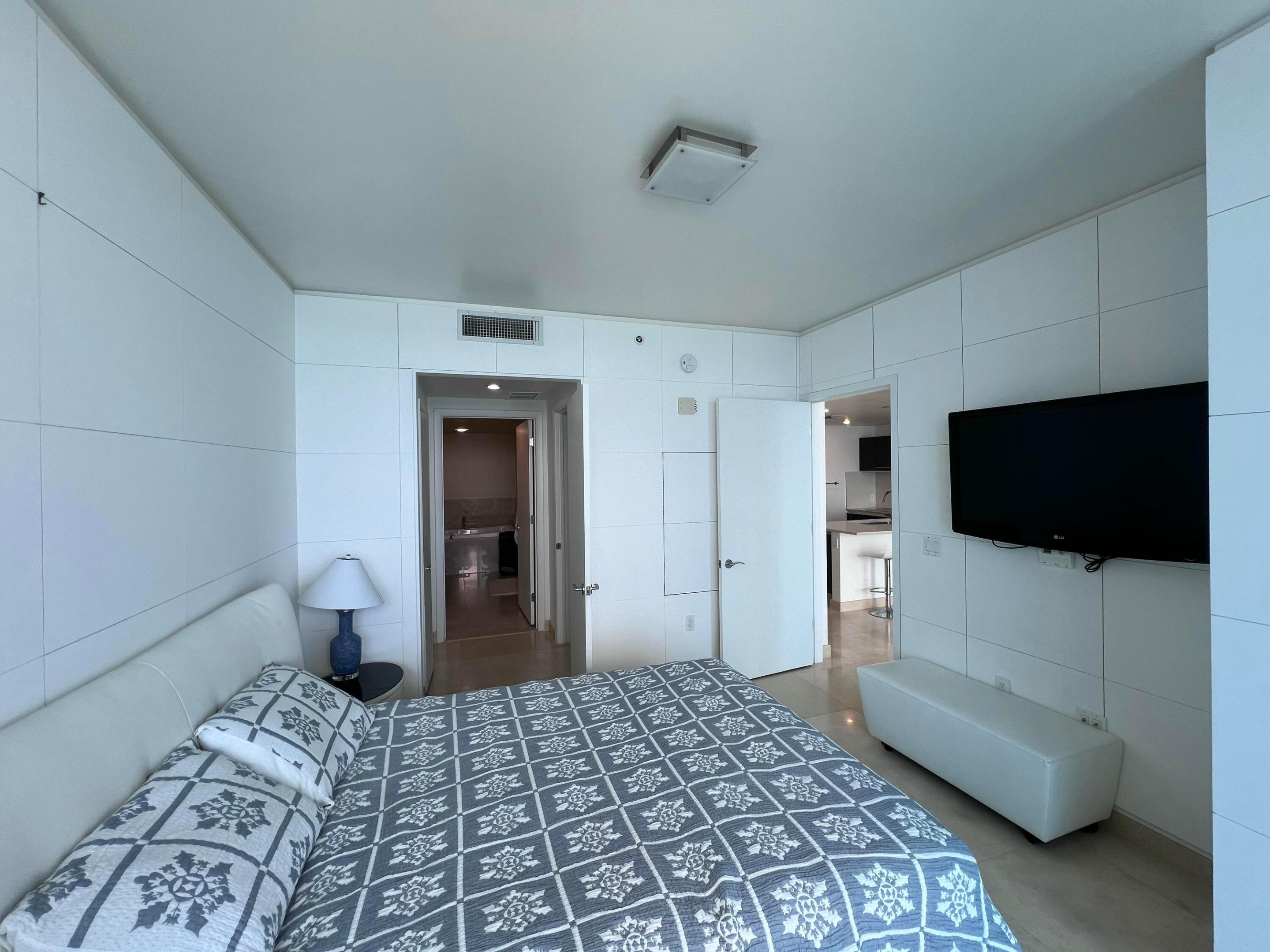 17001 COLLINS #1806, Sunny Isles Beach FL 33160