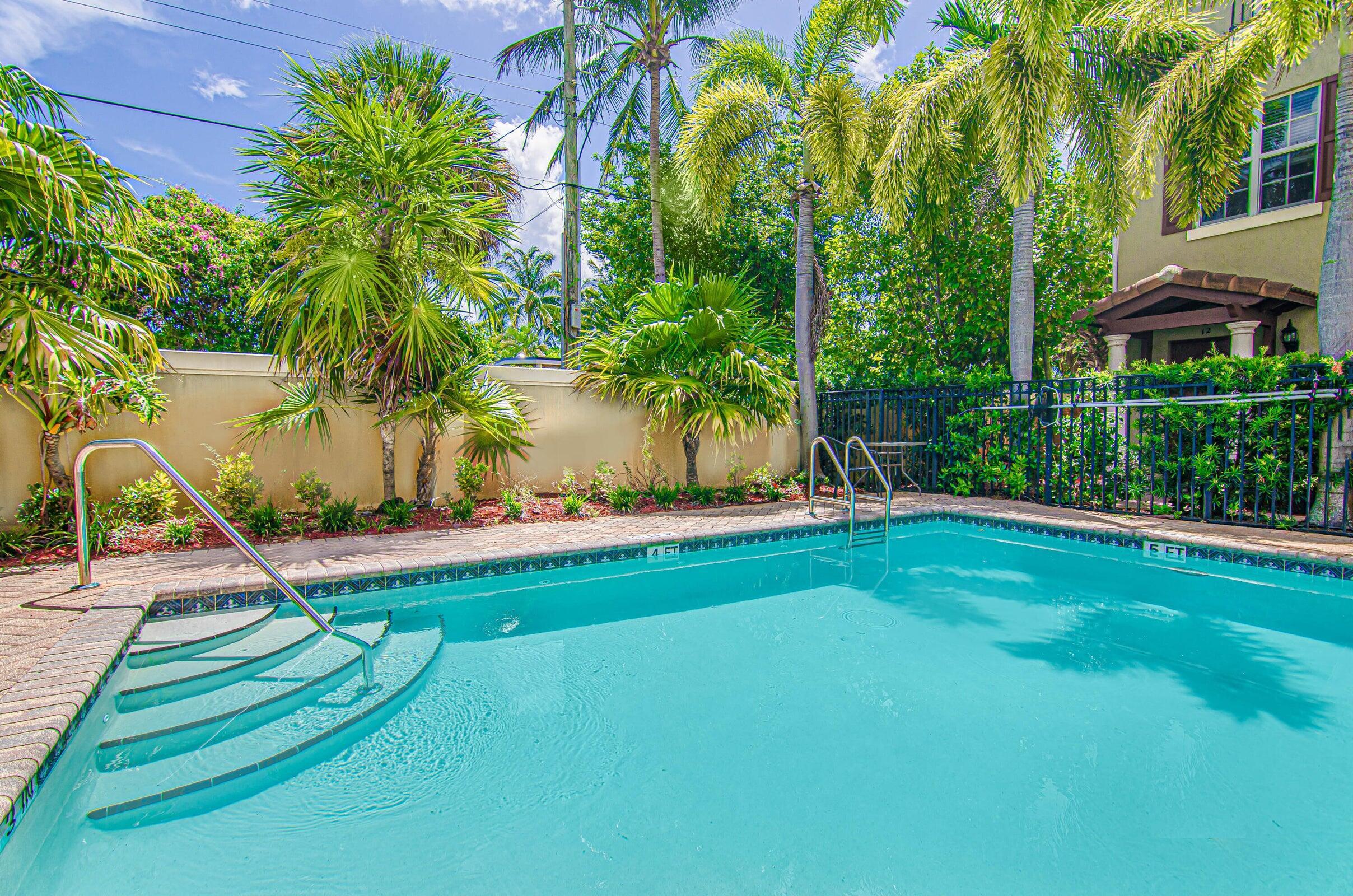 531 S Federal #16, Lake Worth FL 33460